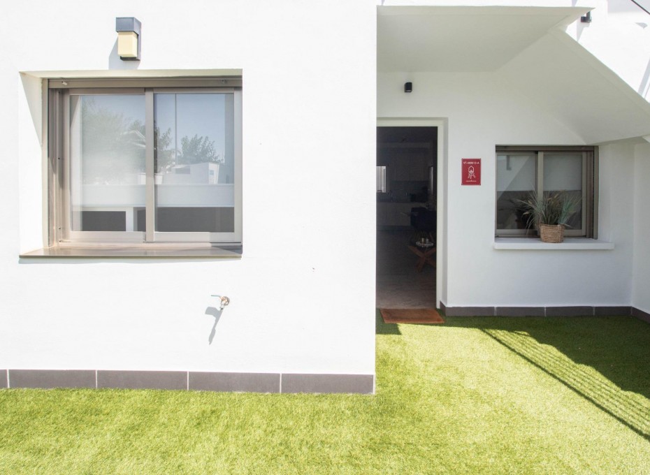 Reventa - Bungalow -
Pilar de la Horadada - Torre de la Horadada