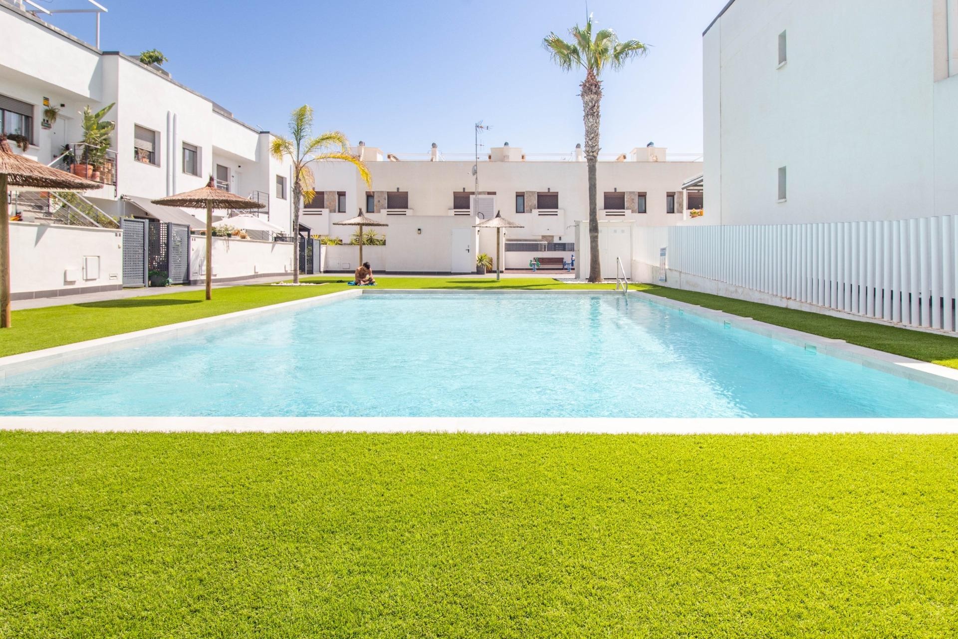Reventa - Bungalow -
Pilar de la Horadada - Torre de la Horadada