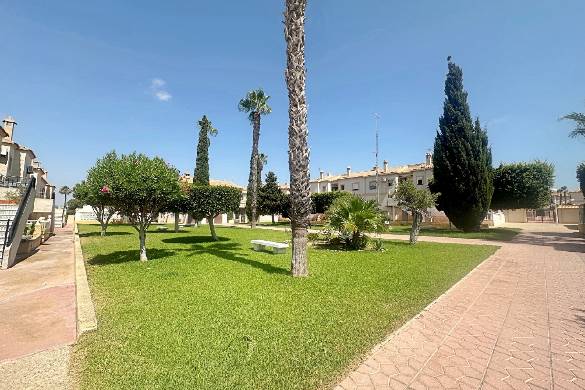 Reventa - Bungalow -
Torrevieja - Aguas Nuevas