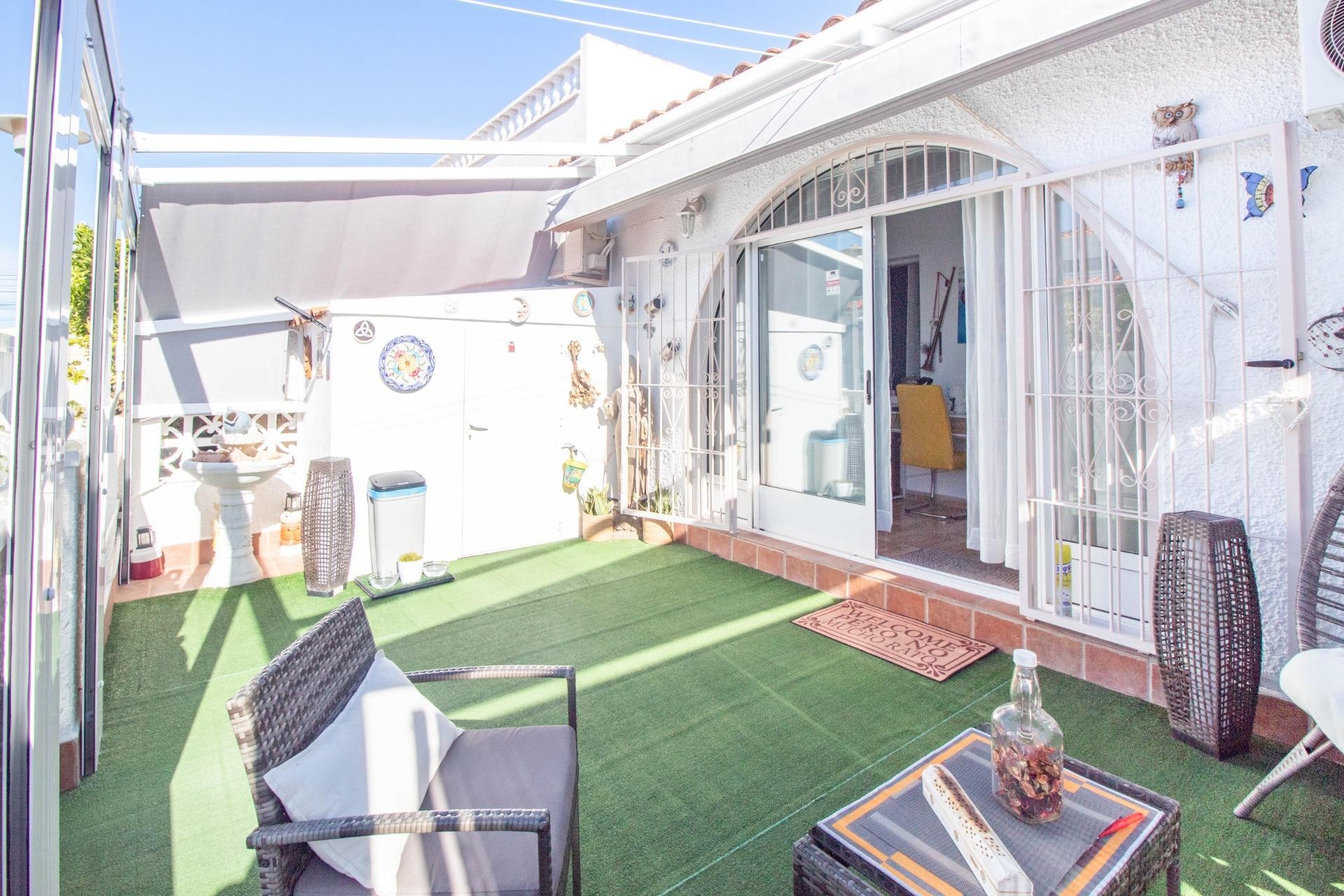 Reventa - Bungalow -
Torrevieja - El chaparral
