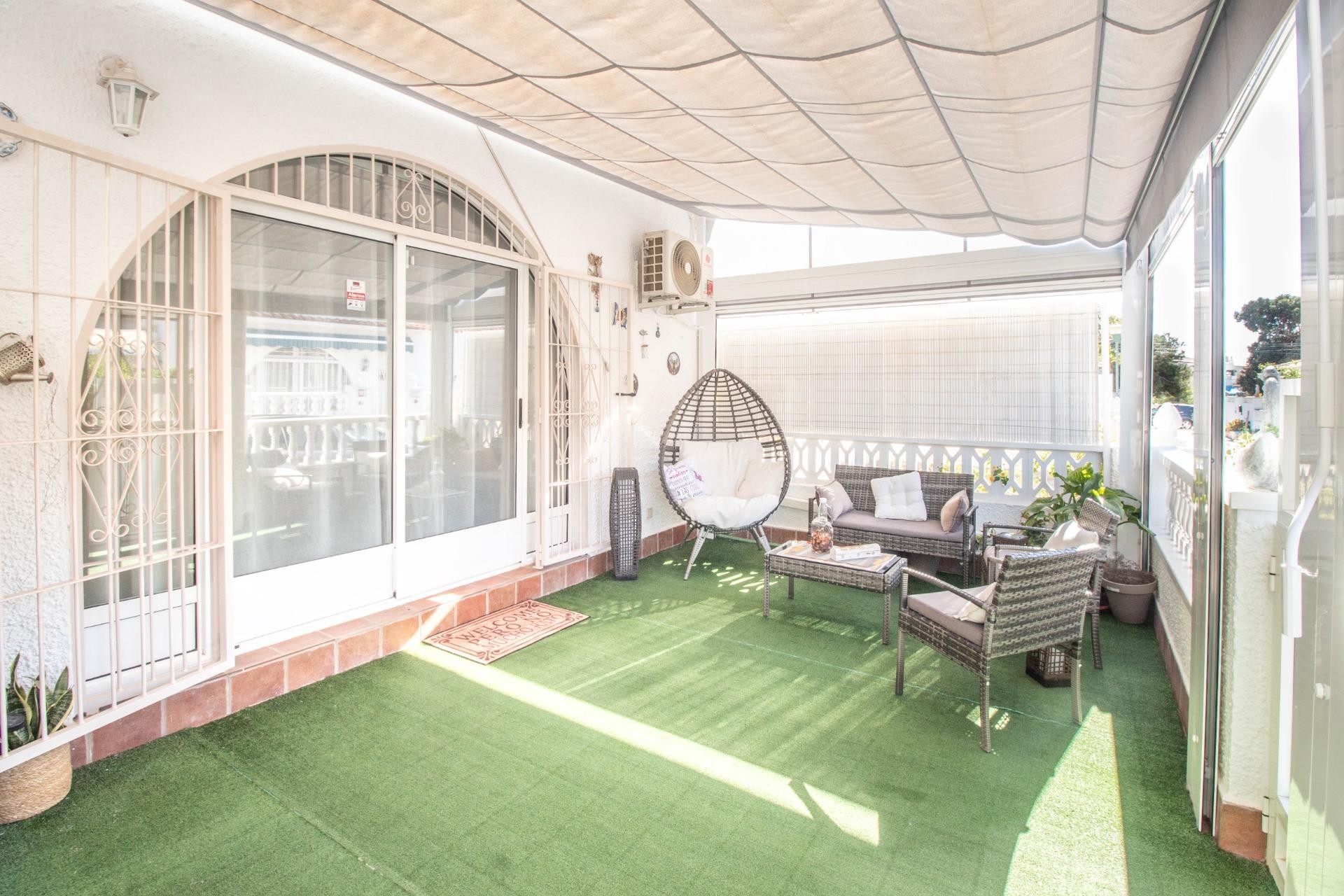 Reventa - Bungalow -
Torrevieja - El chaparral