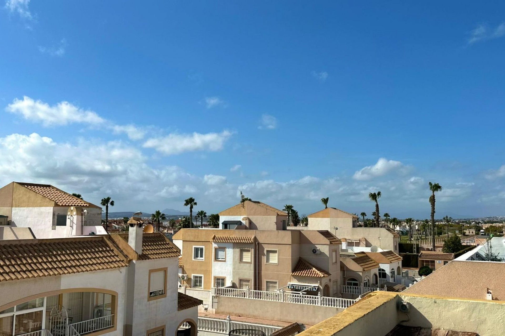 Reventa - Bungalow -
Torrevieja - La Siesta - El Salado -  Torreta