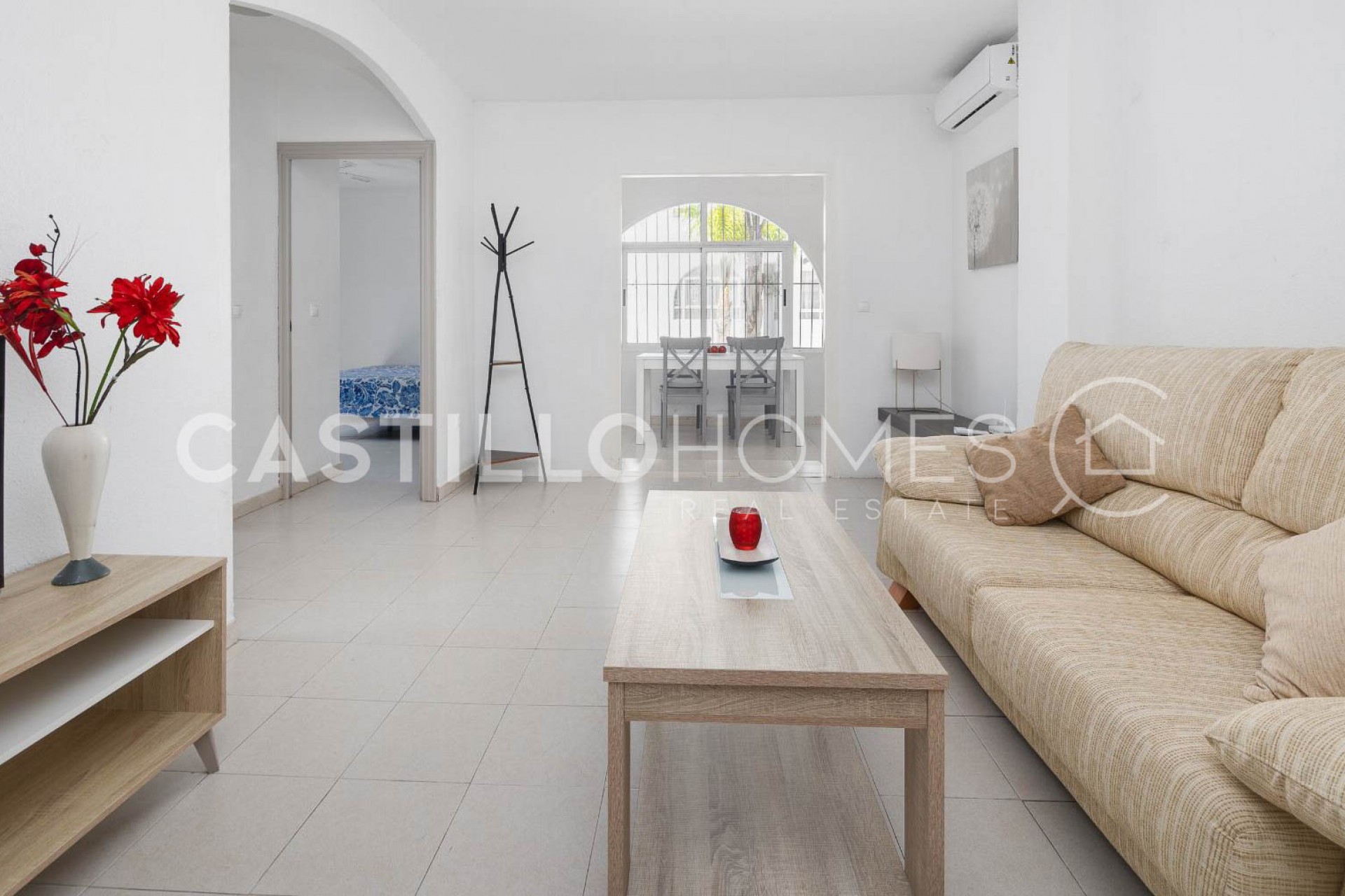 Reventa - Bungalow -
Torrevieja - Playa Los Naufragos