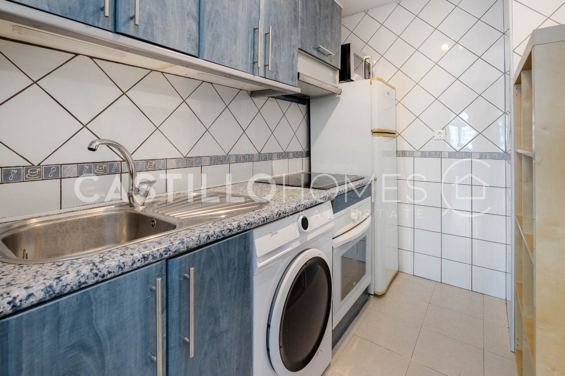 Reventa - Bungalow -
Torrevieja - Playa Los Naufragos