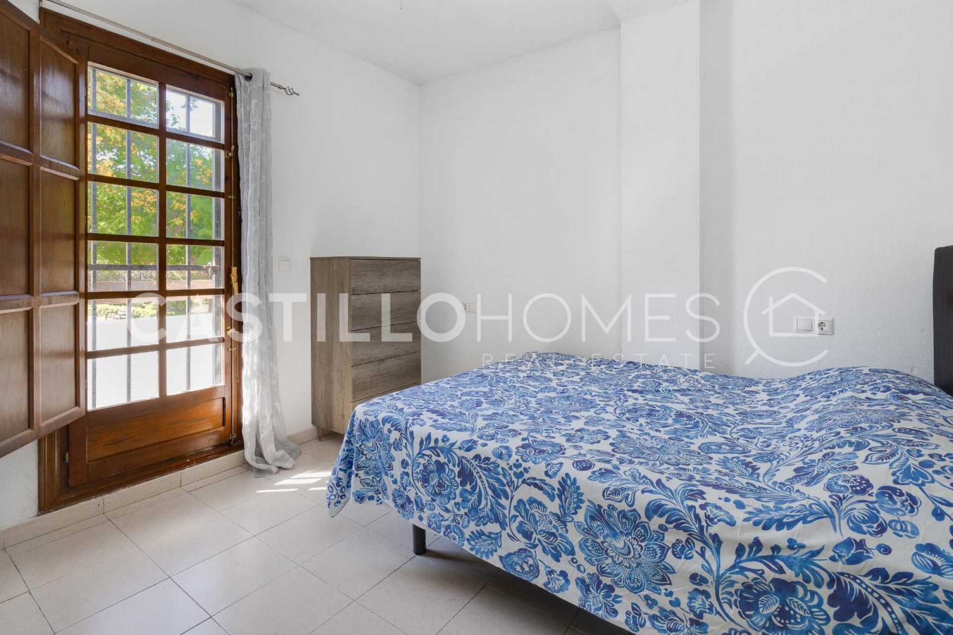 Reventa - Bungalow -
Torrevieja - Playa Los Naufragos