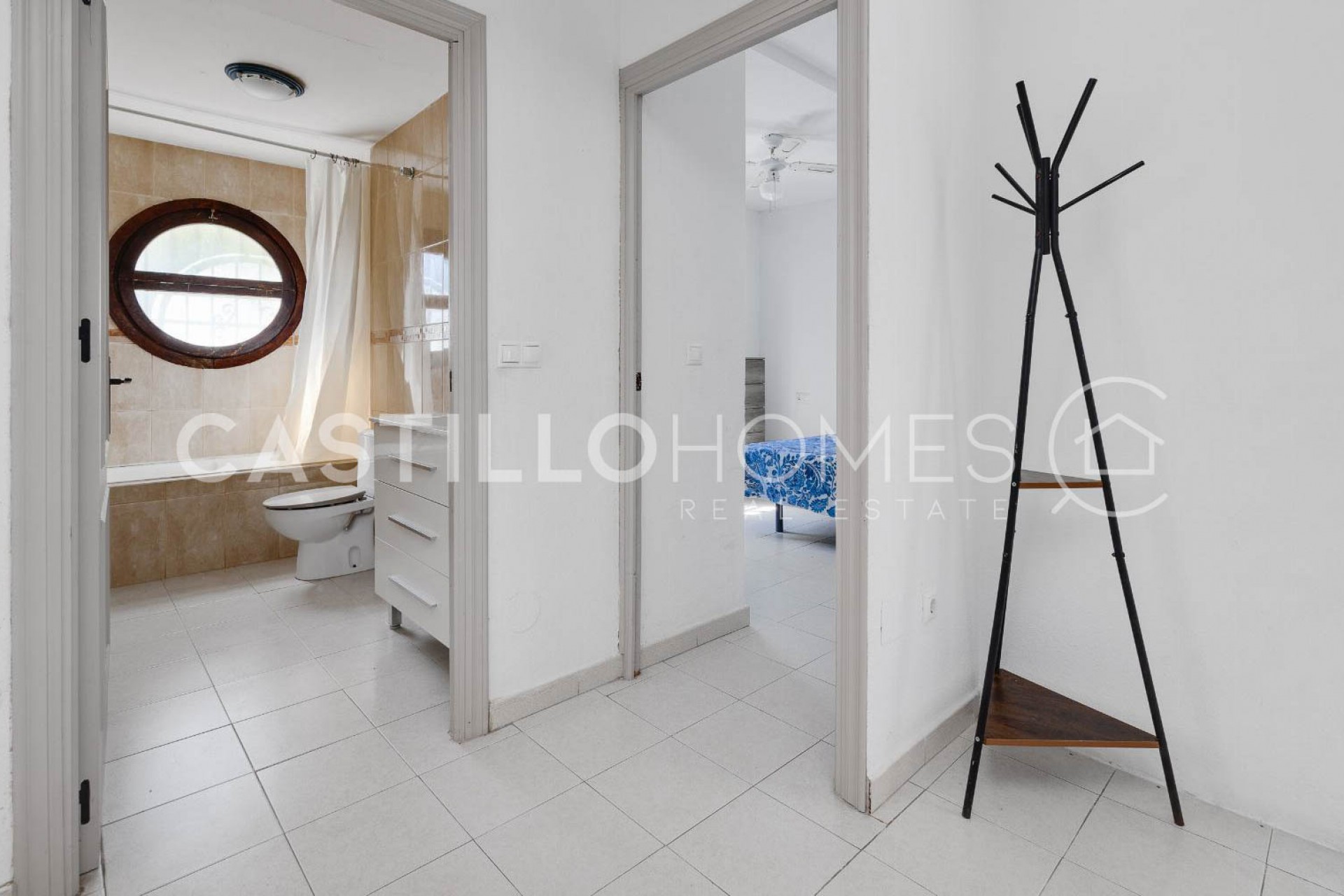 Reventa - Bungalow -
Torrevieja - Playa Los Naufragos