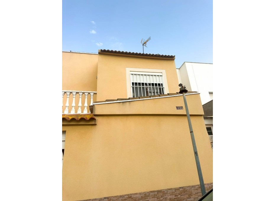 Reventa - Bungalow -
Torrevieja - Urb. Rosaleda