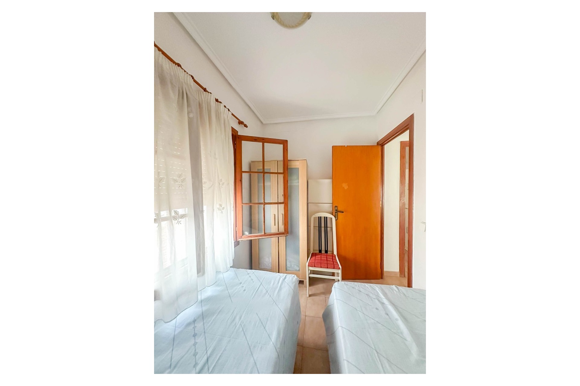 Reventa - Bungalow -
Torrevieja - Urb. Rosaleda
