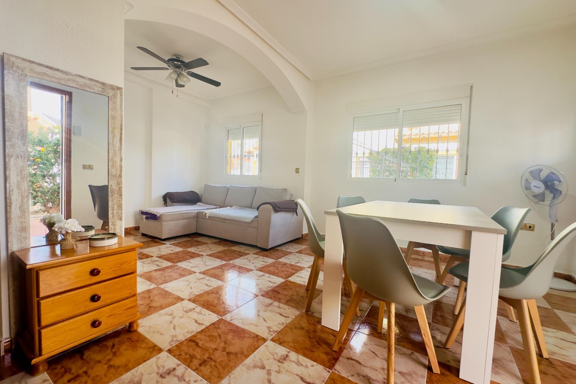 Reventa - Chalet -
Orihuela Costa - Cabo Roig