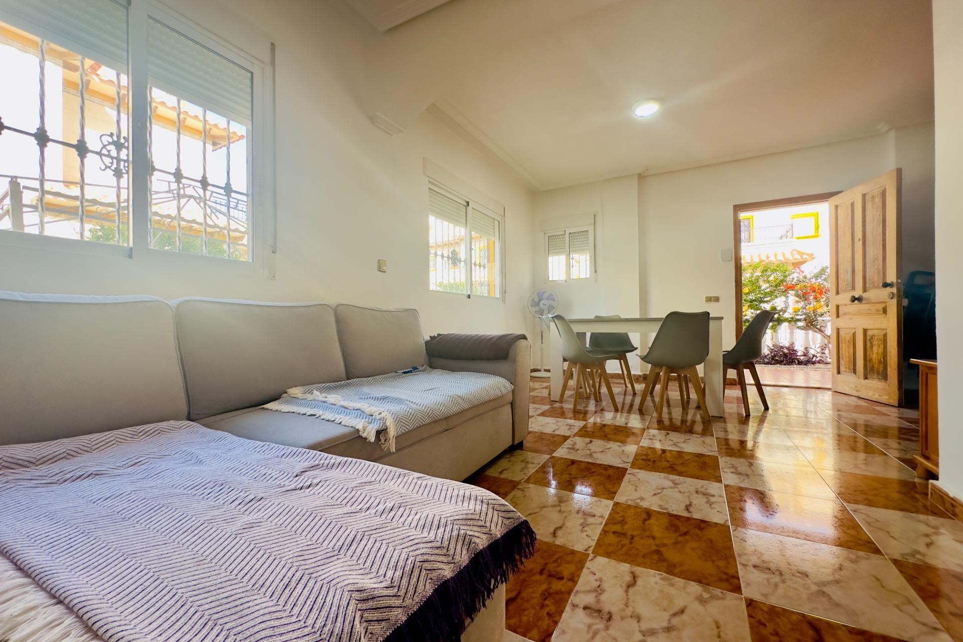 Reventa - Chalet -
Orihuela Costa - Cabo Roig