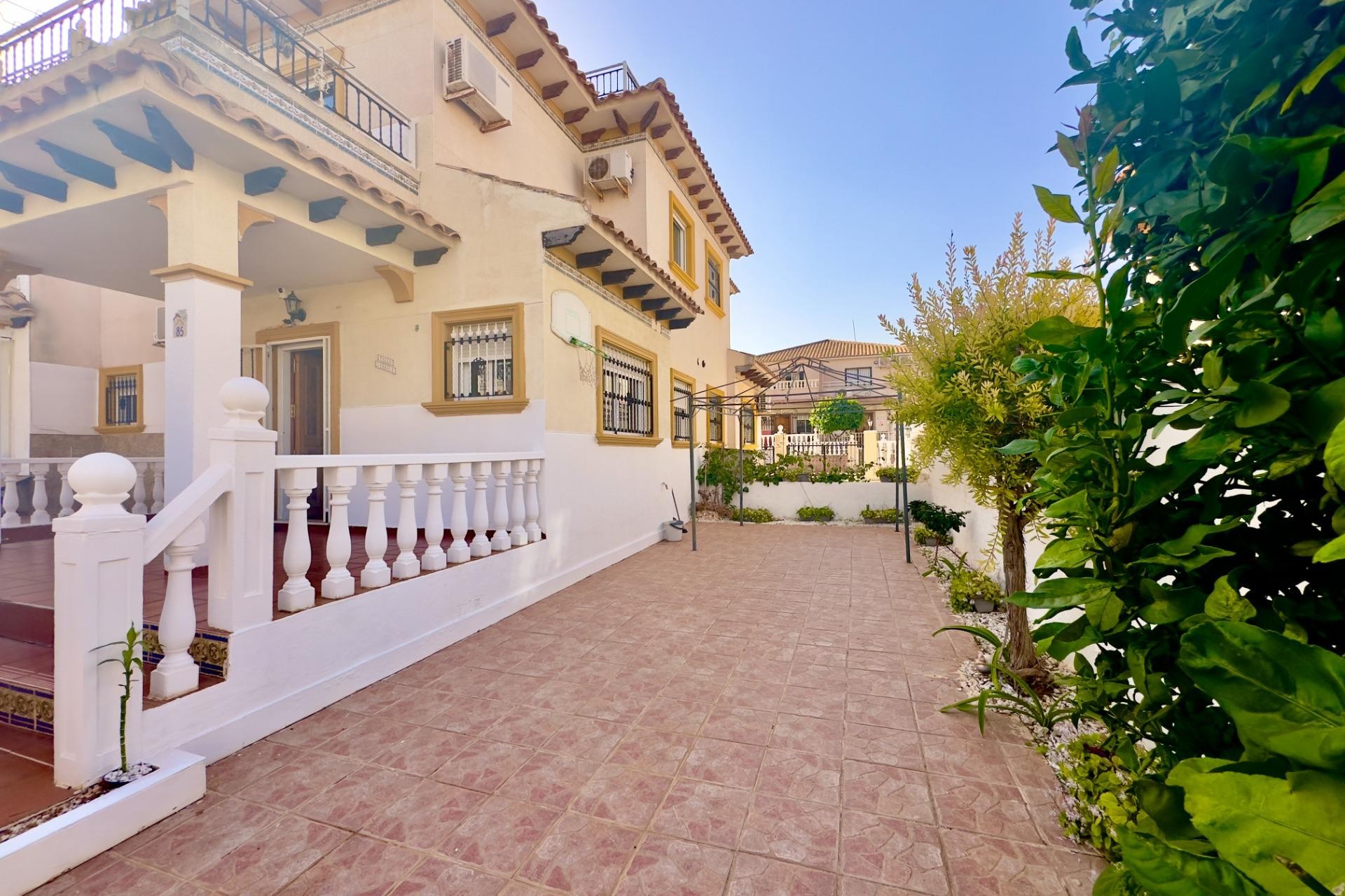 Reventa - Chalet -
Orihuela Costa - Cabo Roig