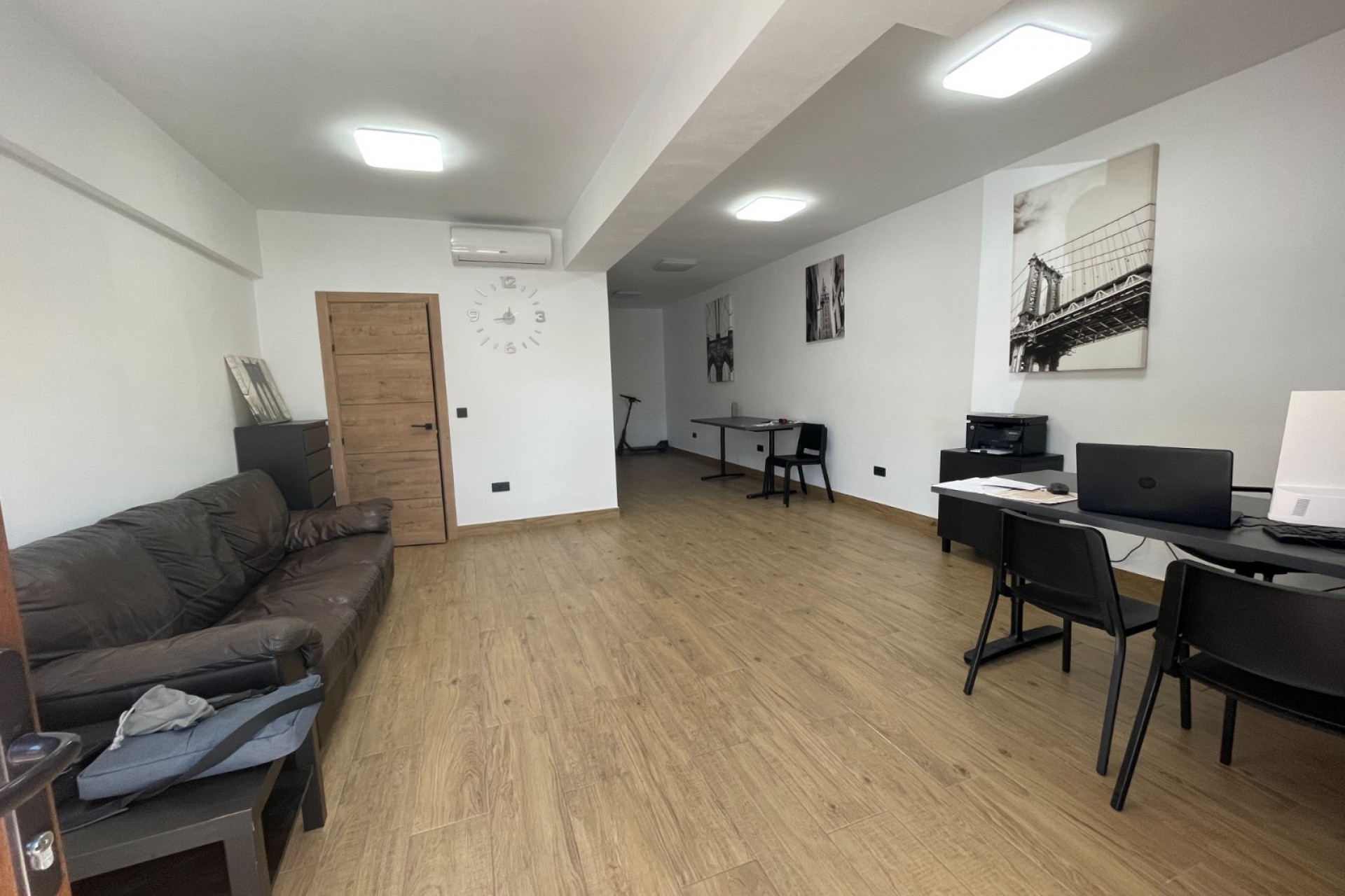 Reventa - Comercial -
Guardamar del Segura - Comunidad Valenciana