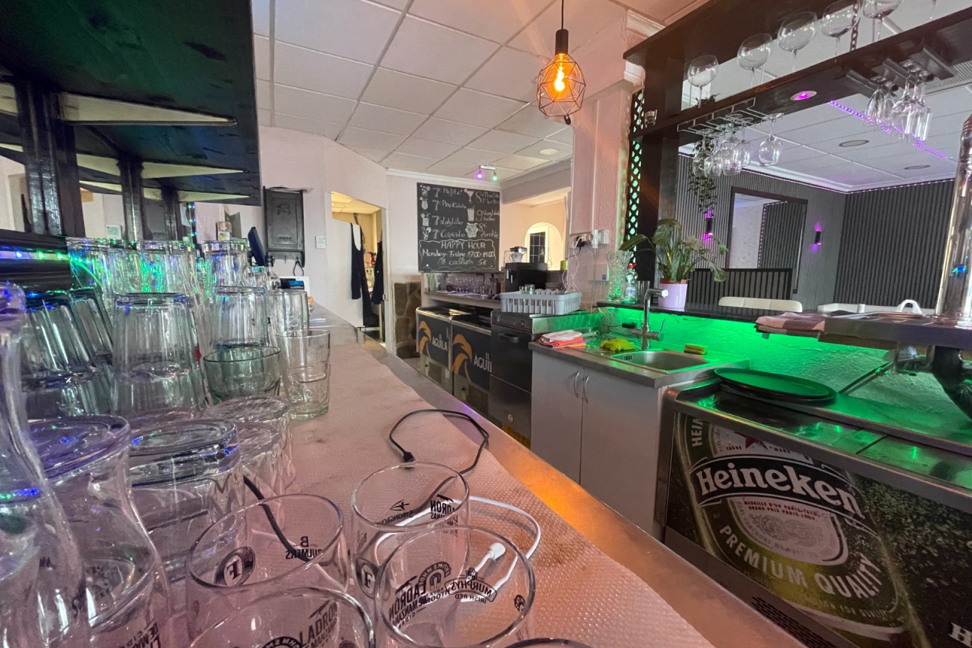 Reventa - Commercial space -
Torrevieia - Comunidad Valenciana