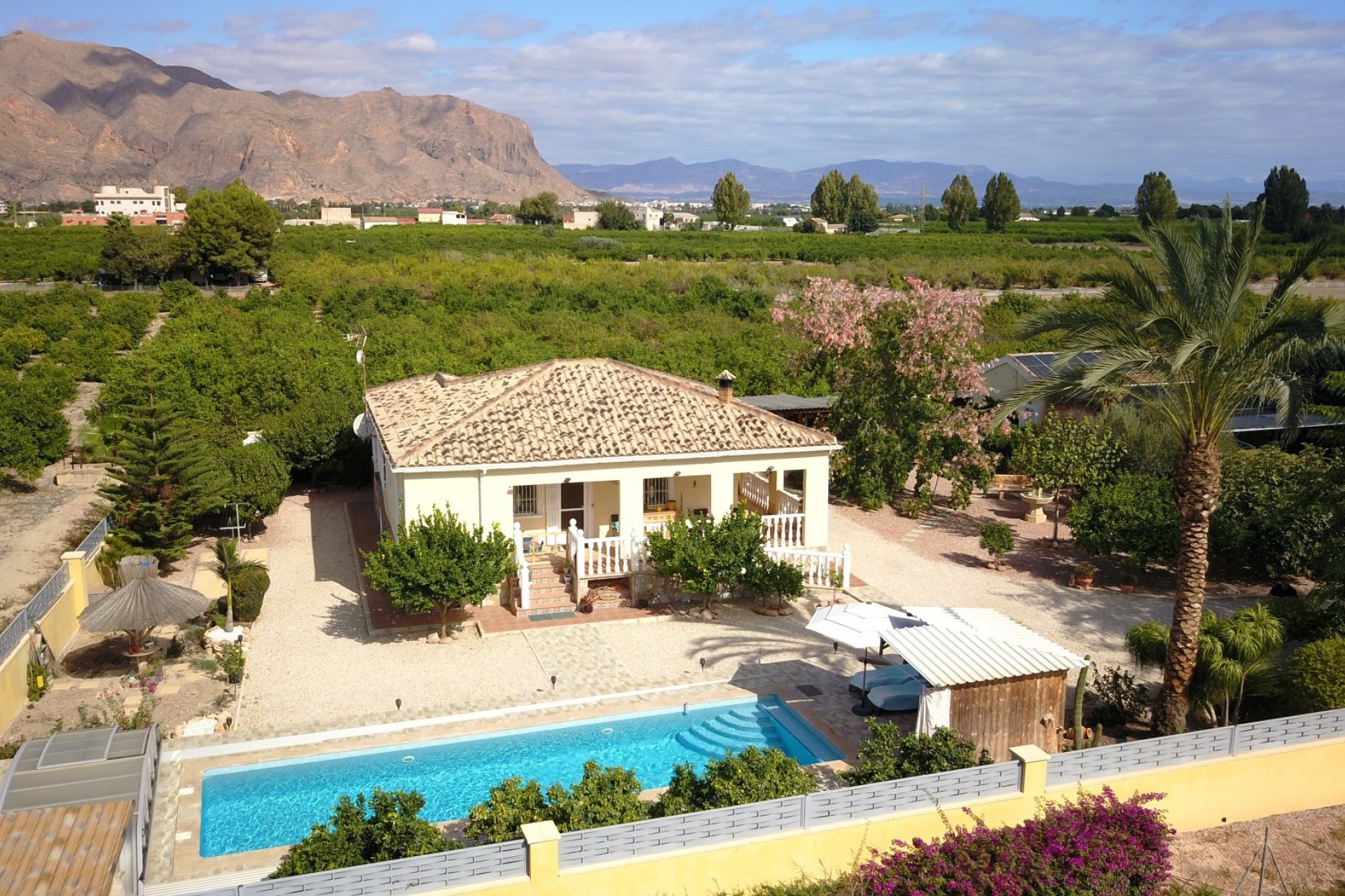 Reventa - Country House -
Orihuela - La Campaneta