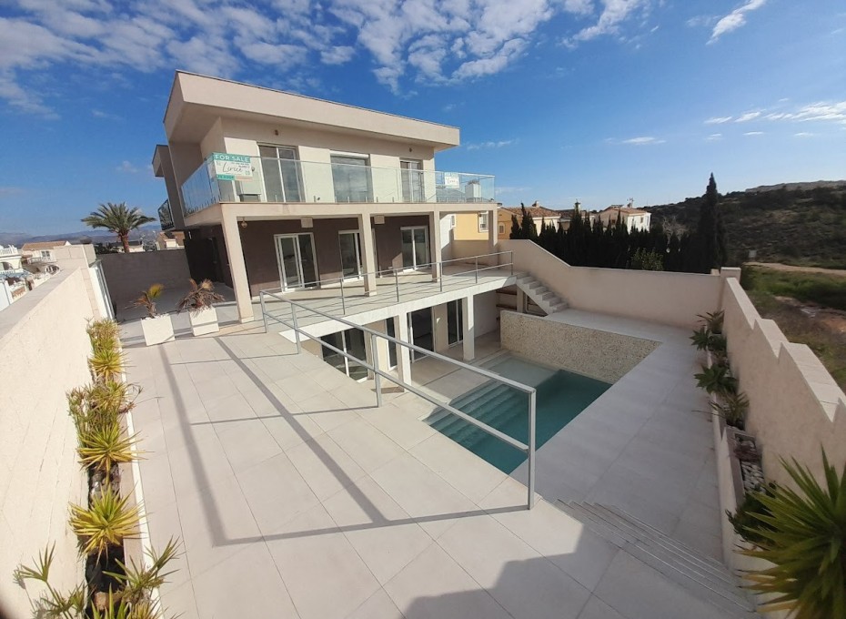 Reventa - Detached House / Villa -
Gran alacant - Gran Alacant