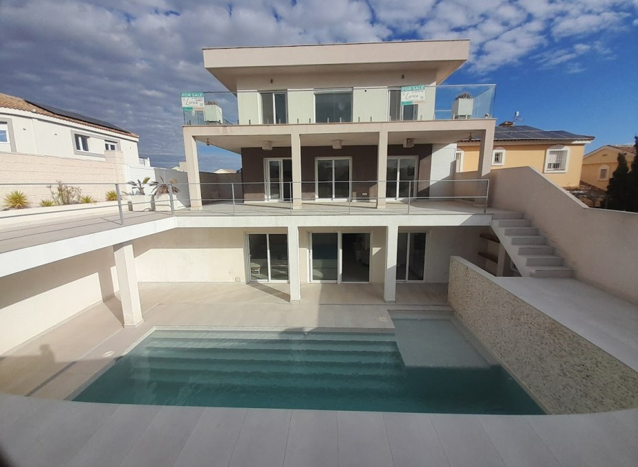 Reventa - Detached House / Villa -
Gran alacant - Gran Alacant