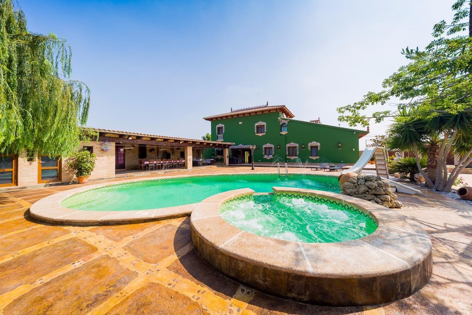 Reventa - Finca / Country Property -
Almoradí