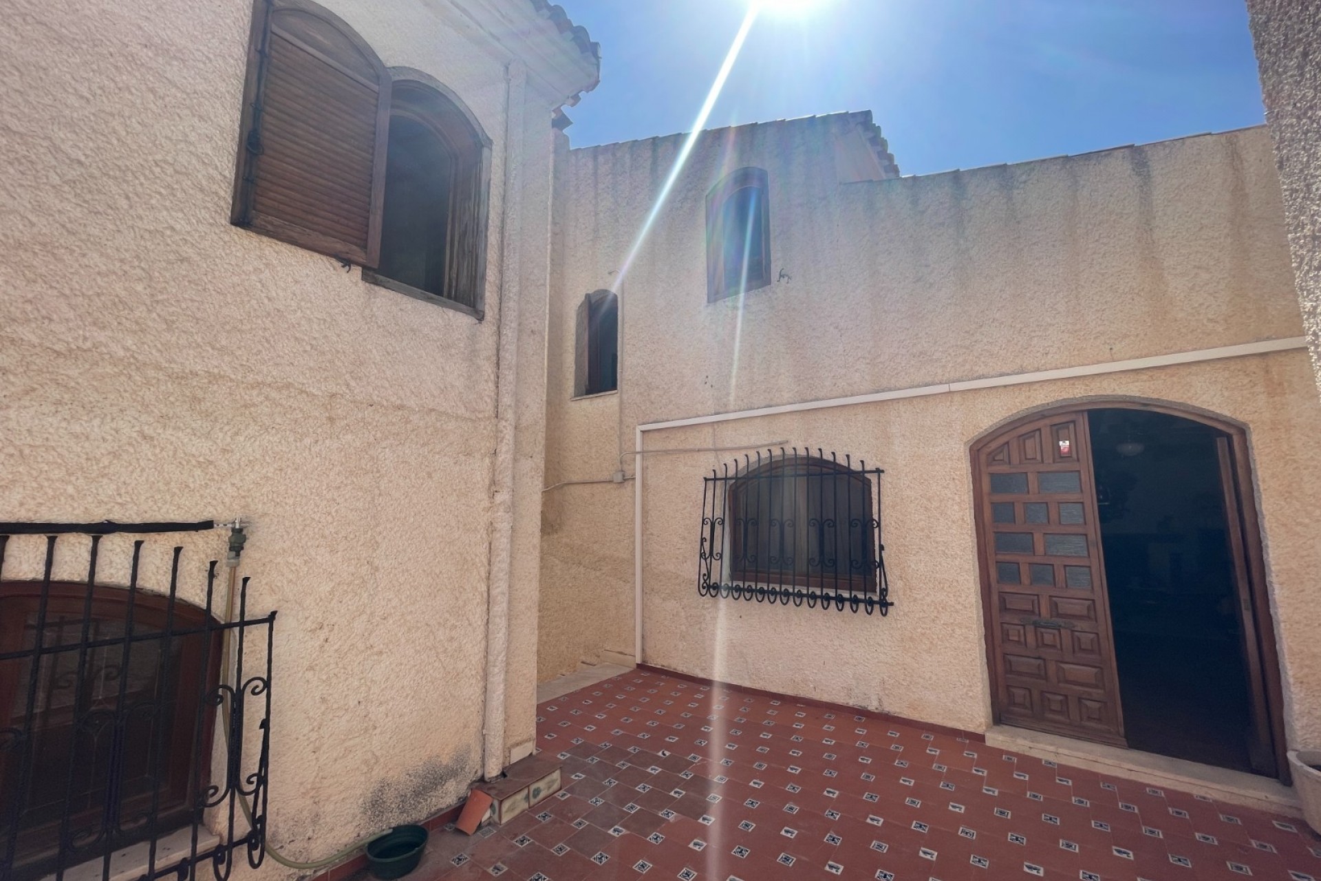 Reventa - Finca / Country Property -
Elda
