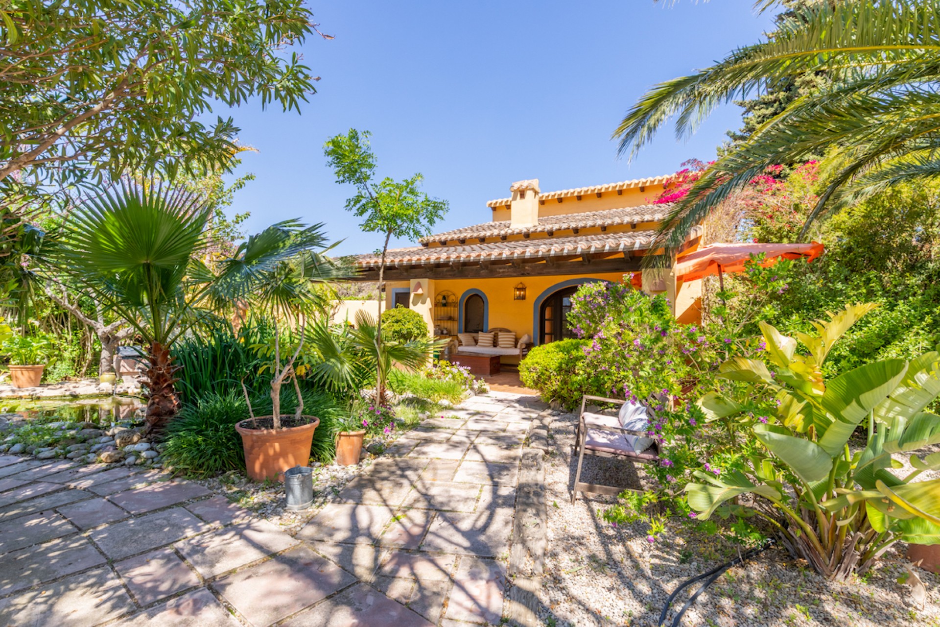 Reventa - Finca -
Teulada - Campo
