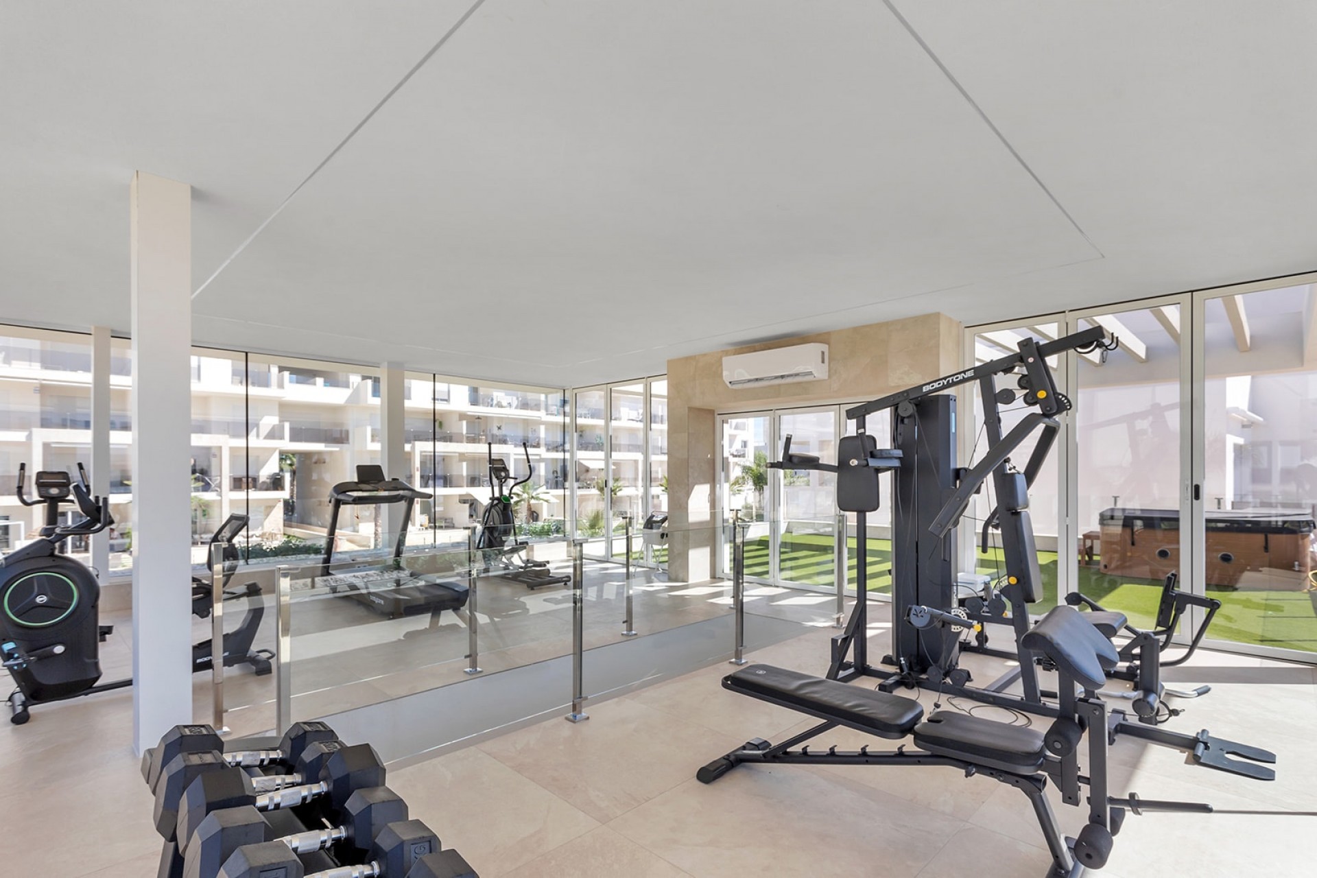 Reventa - Ground floor apartment -
Guardamar del Segura - El Raso
