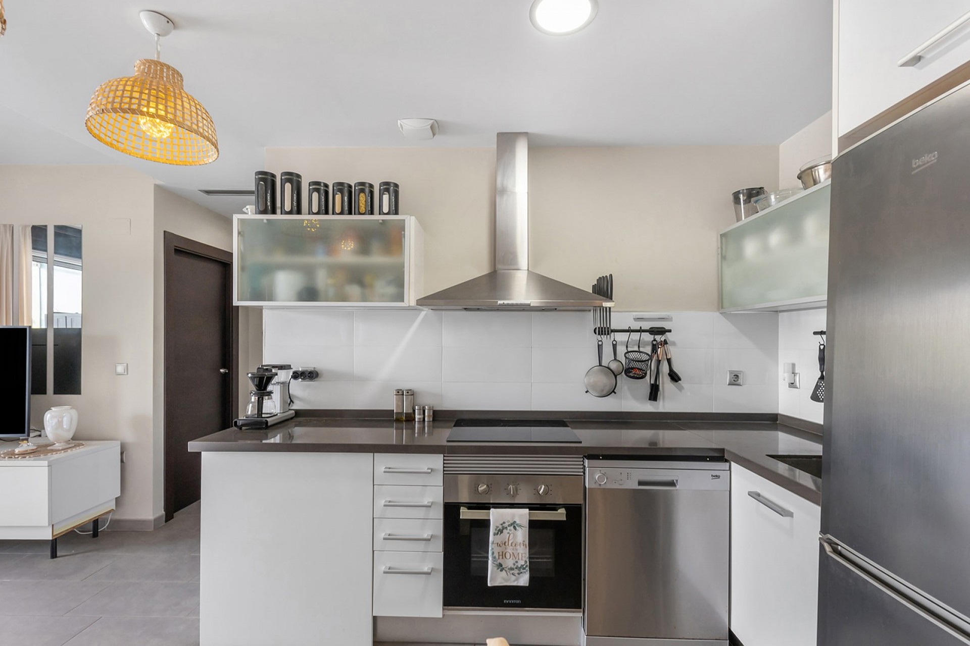 Reventa - Ground floor apartment -
La Mata - Playa