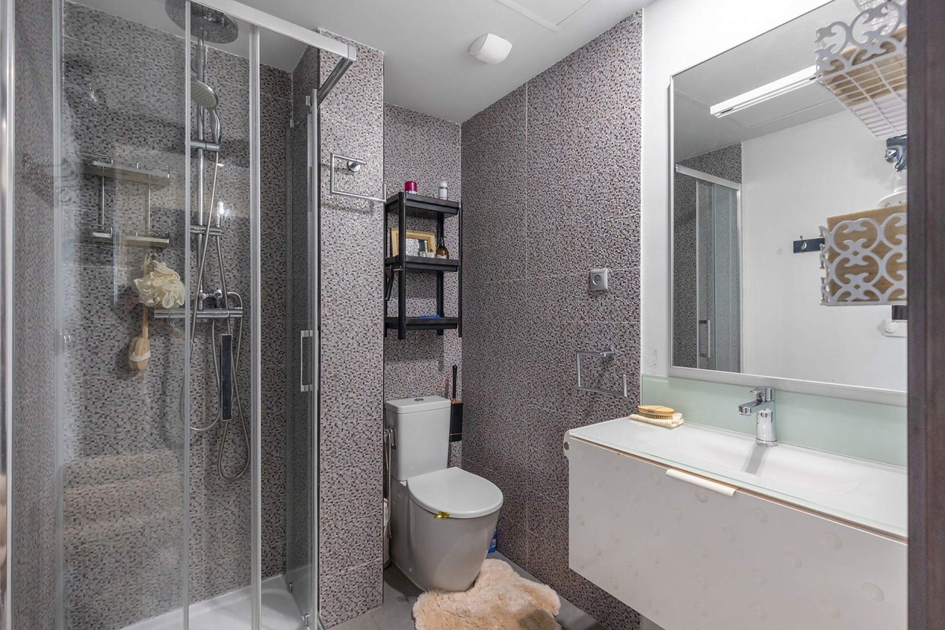 Reventa - Ground floor apartment -
La Mata - Playa