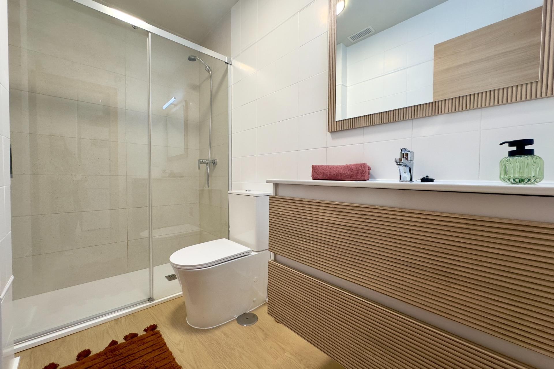 Reventa - Ground Floor -
Orihuela Costa - La Regia