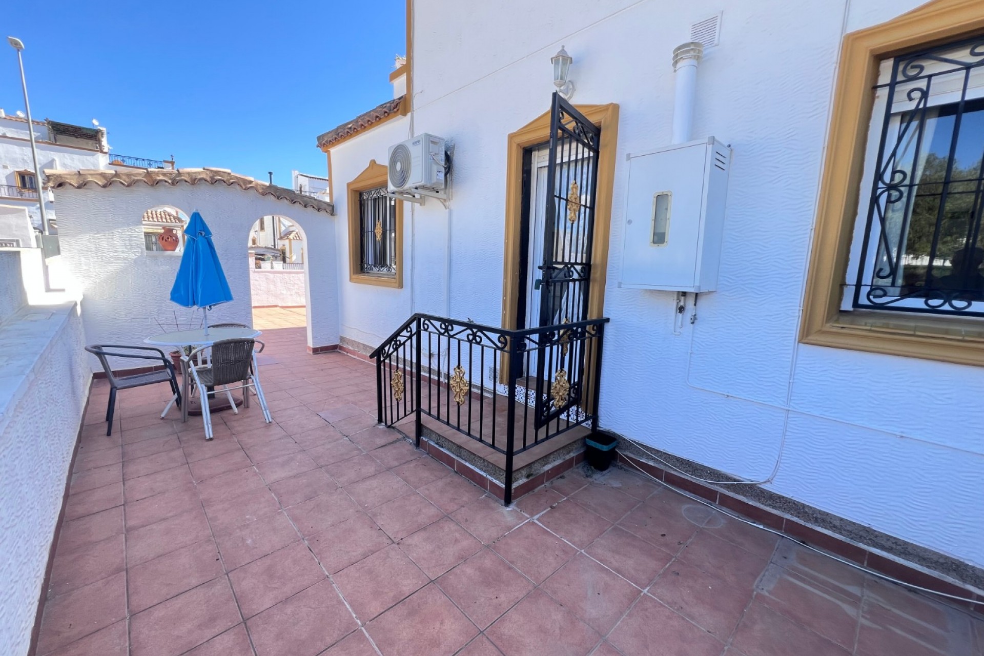 Reventa - House -
Orihuela - Entre Naranjos Vistabella