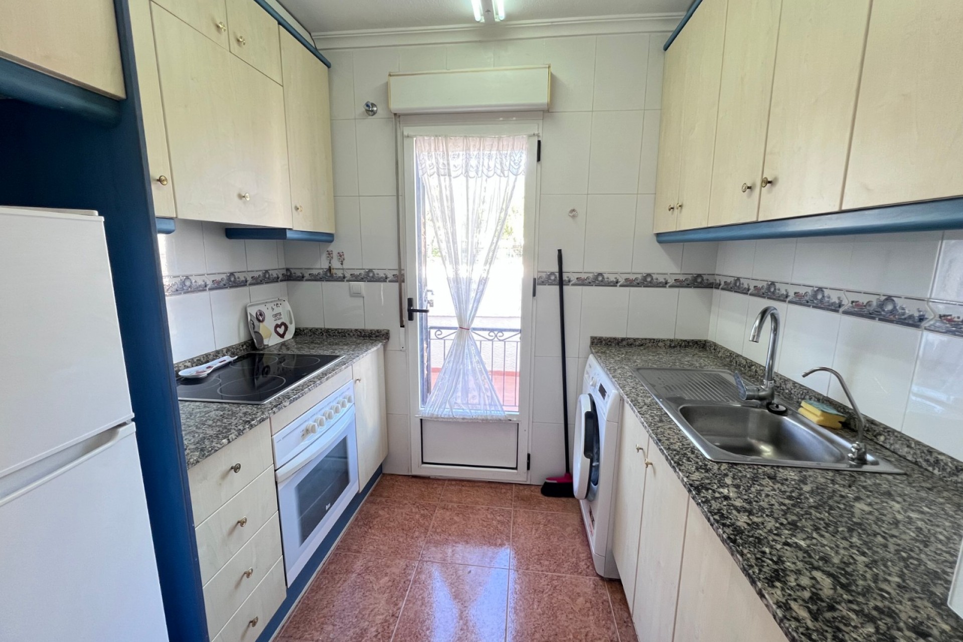Reventa - House -
Orihuela - Entre Naranjos Vistabella