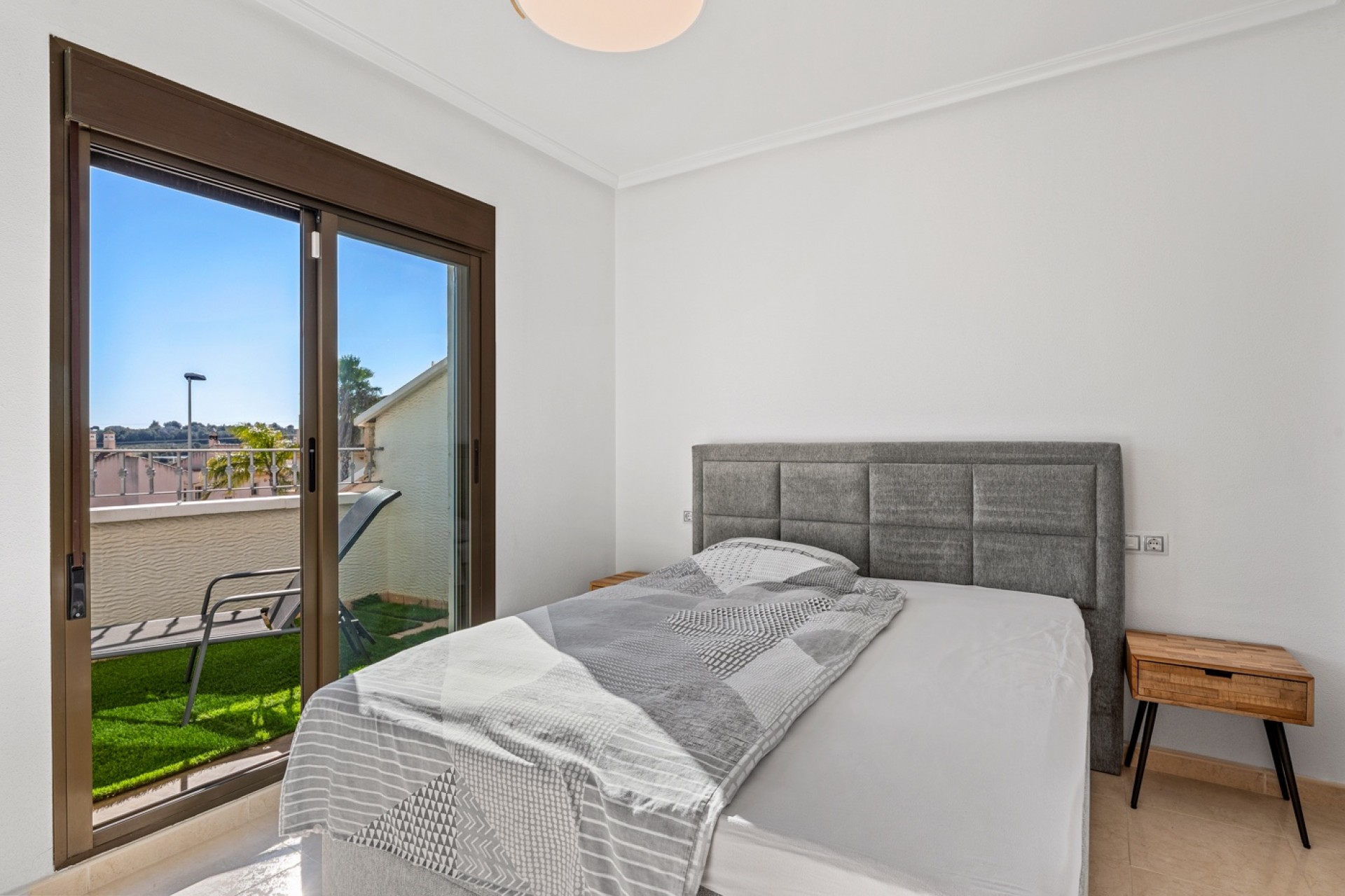 Reventa - House -
San Miguel de Salinas*