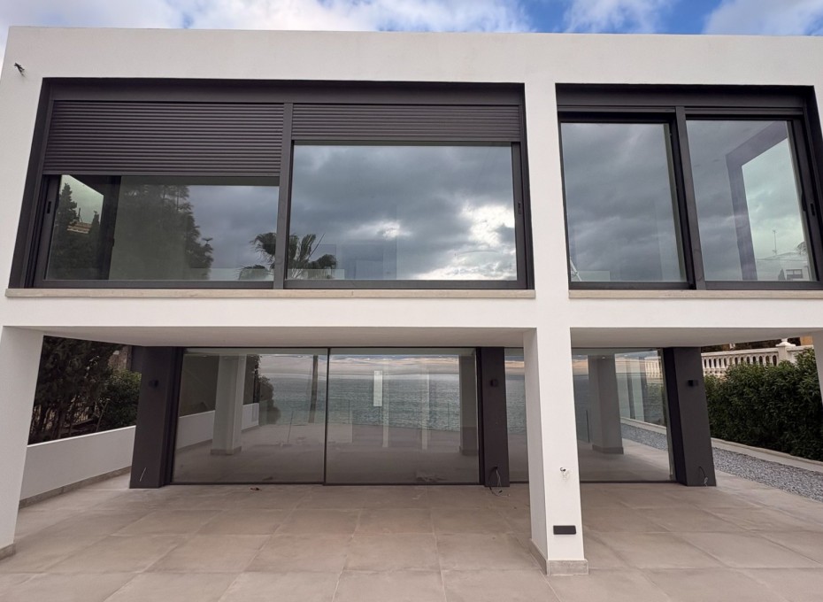 Reventa - Independent villa -
El Campello - Coveta Fuma