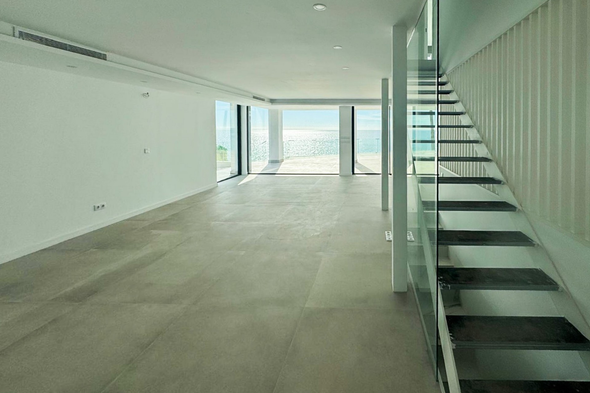 Reventa - Independent villa -
El Campello - Coveta Fuma