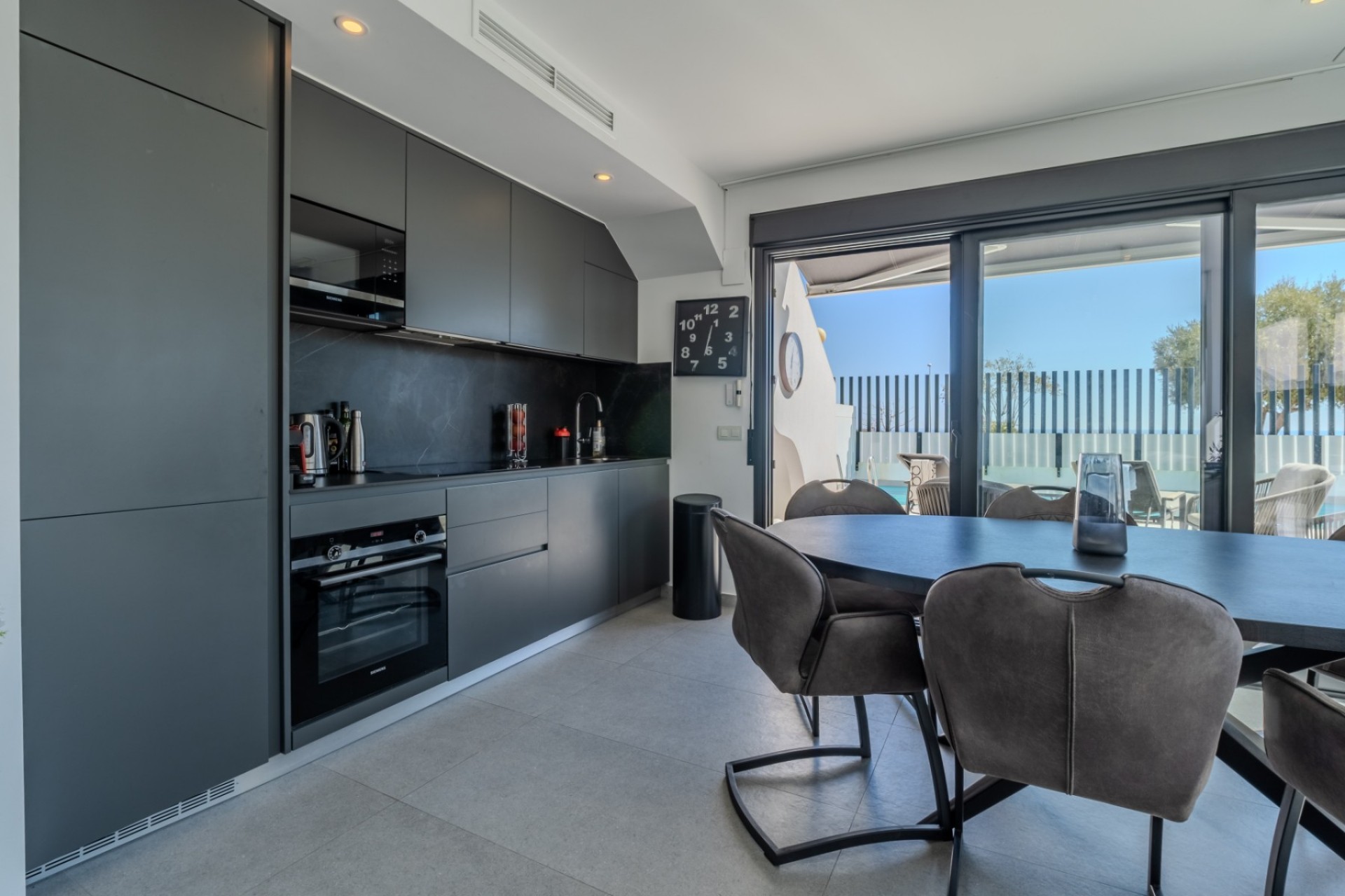Reventa - Independent villa -
Guardamar del Segura - Urbanizaciones