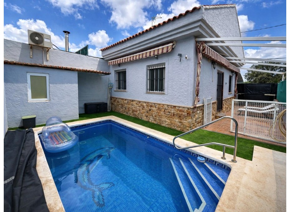 Reventa - Independent villa -
LOS URRUTIAS