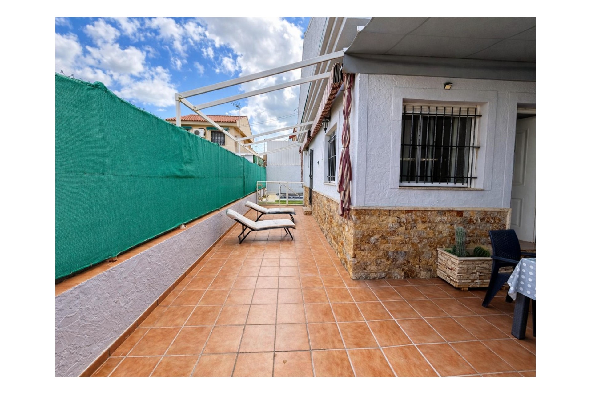 Reventa - Independent villa -
LOS URRUTIAS