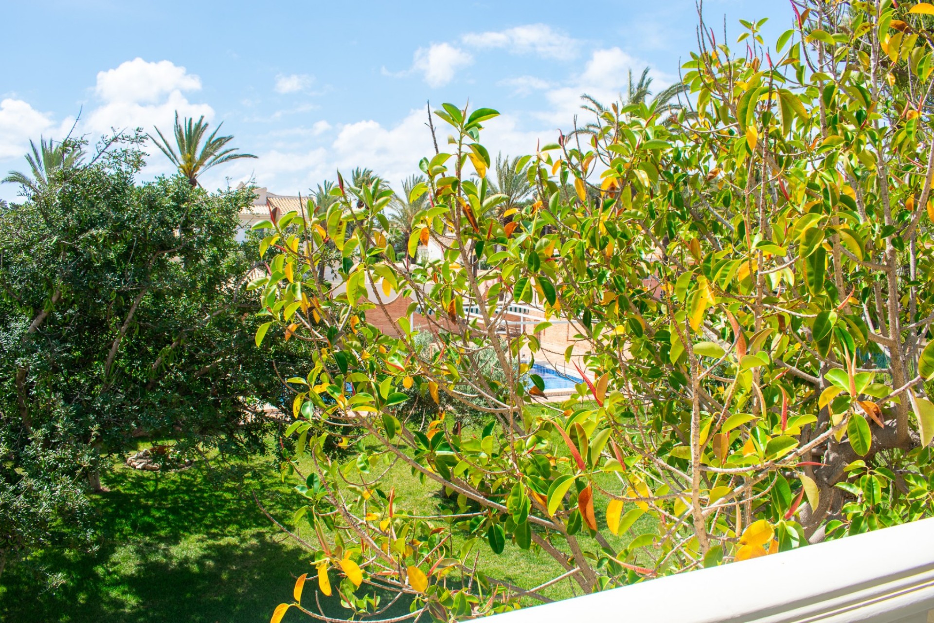 Reventa - Independent villa -
Orihuela Costa - MUY CERCA DE LA PLAYA