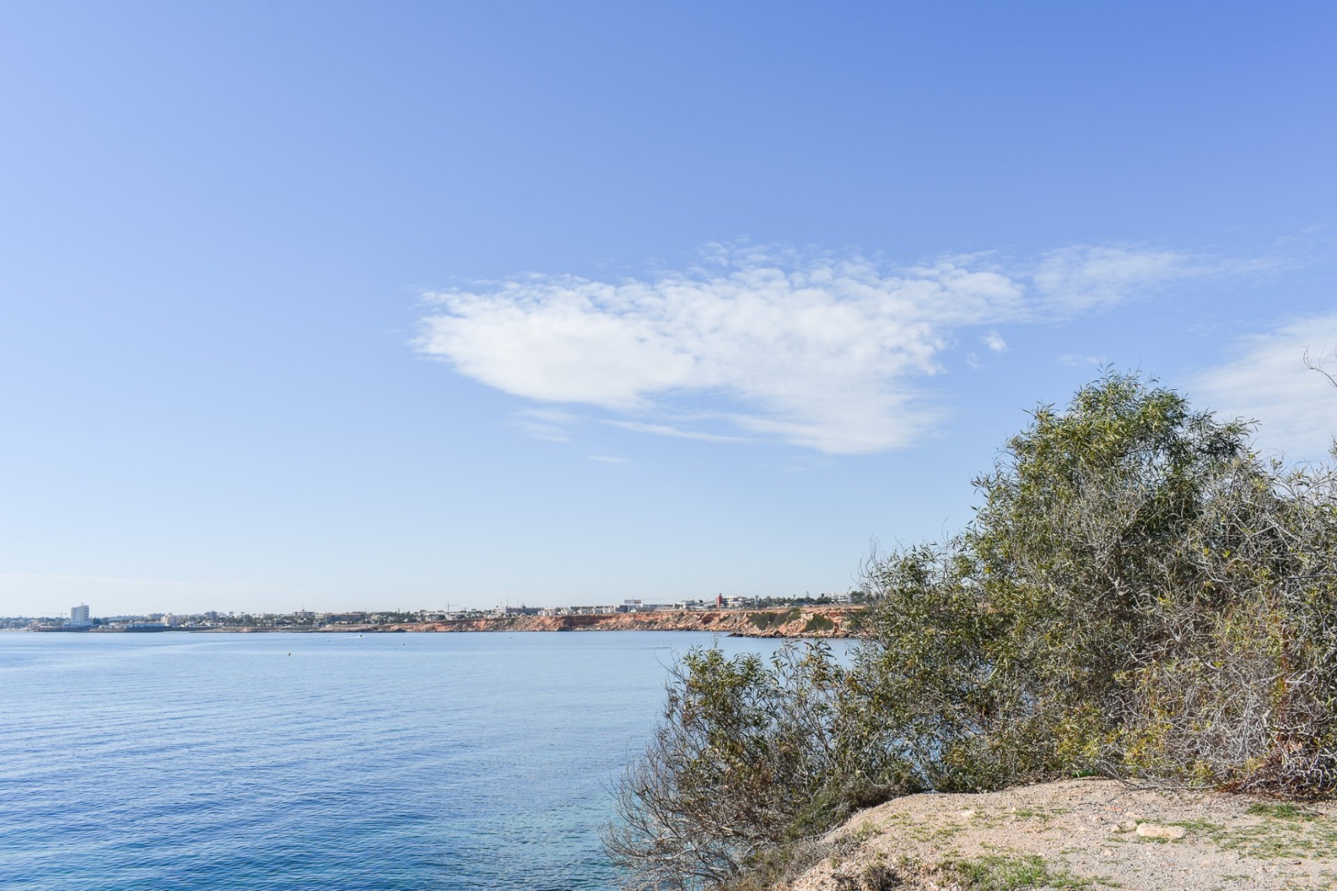 Reventa - Independent villa -
Orihuela Costa - Punta Prima