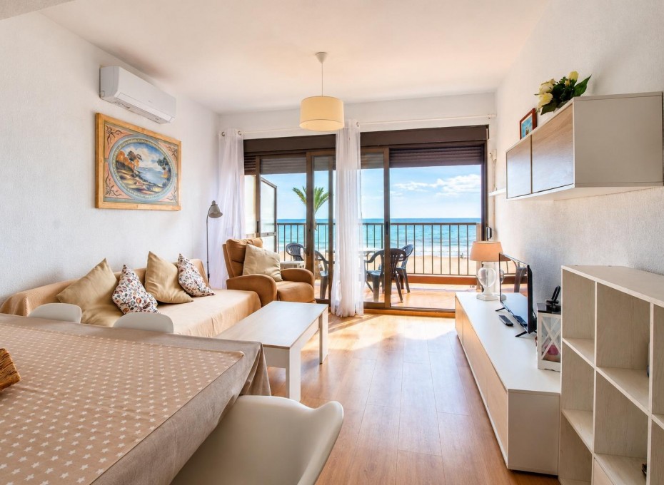Reventa - Piso -
El Campello - Playa Muchavista