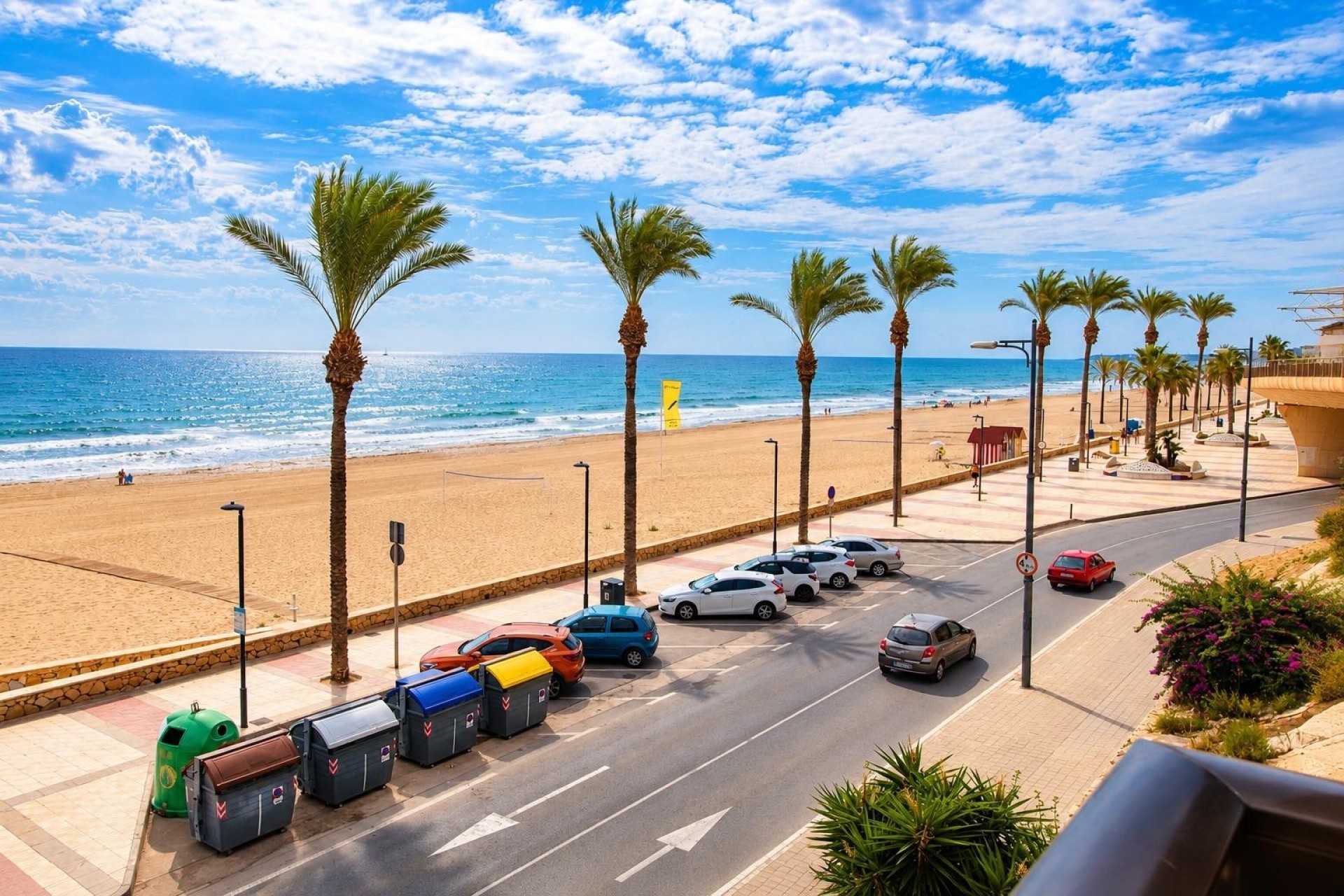 Reventa - Piso -
El Campello - Playa Muchavista