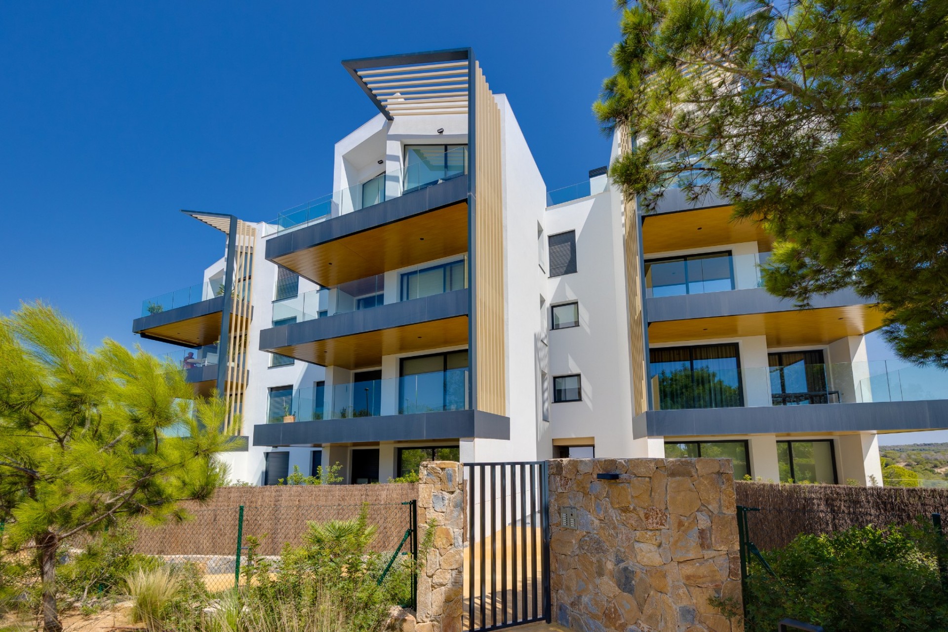 Reventa - Piso -
Las Colinas Golf Resort - Las Colinas golf