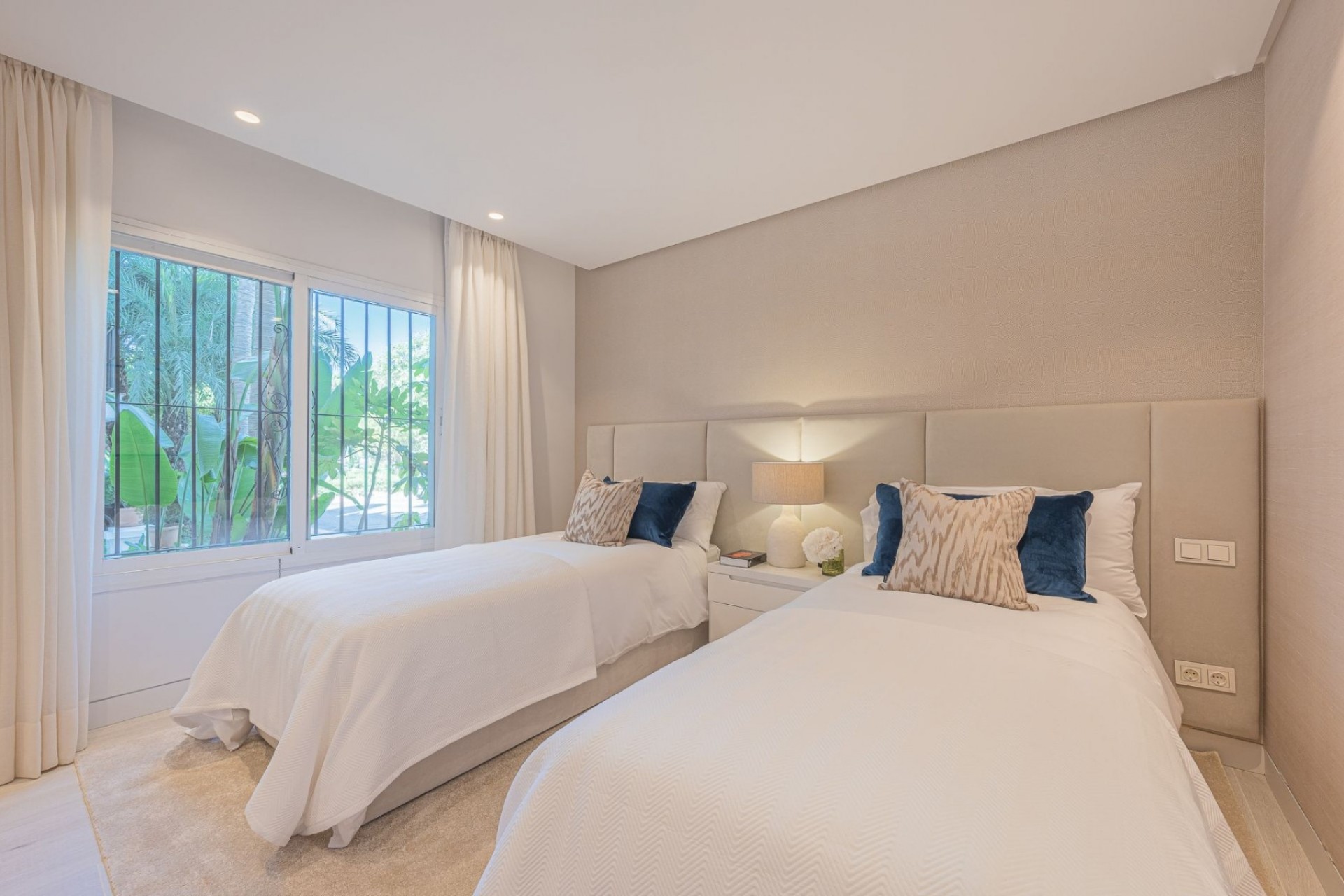 Reventa - Piso -
Marbella - Golden Mile