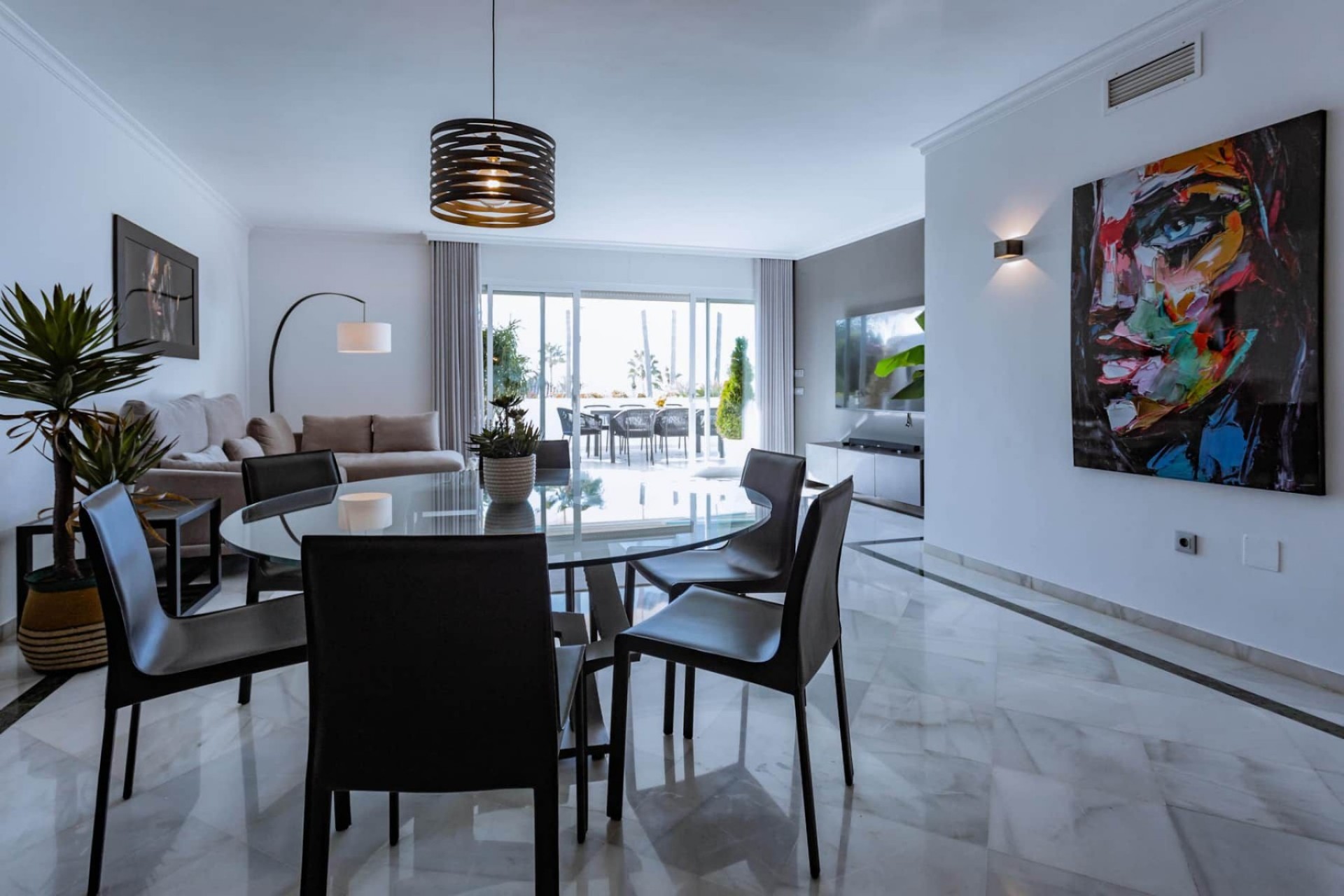 Reventa - Piso -
Marbella - Los Monteros