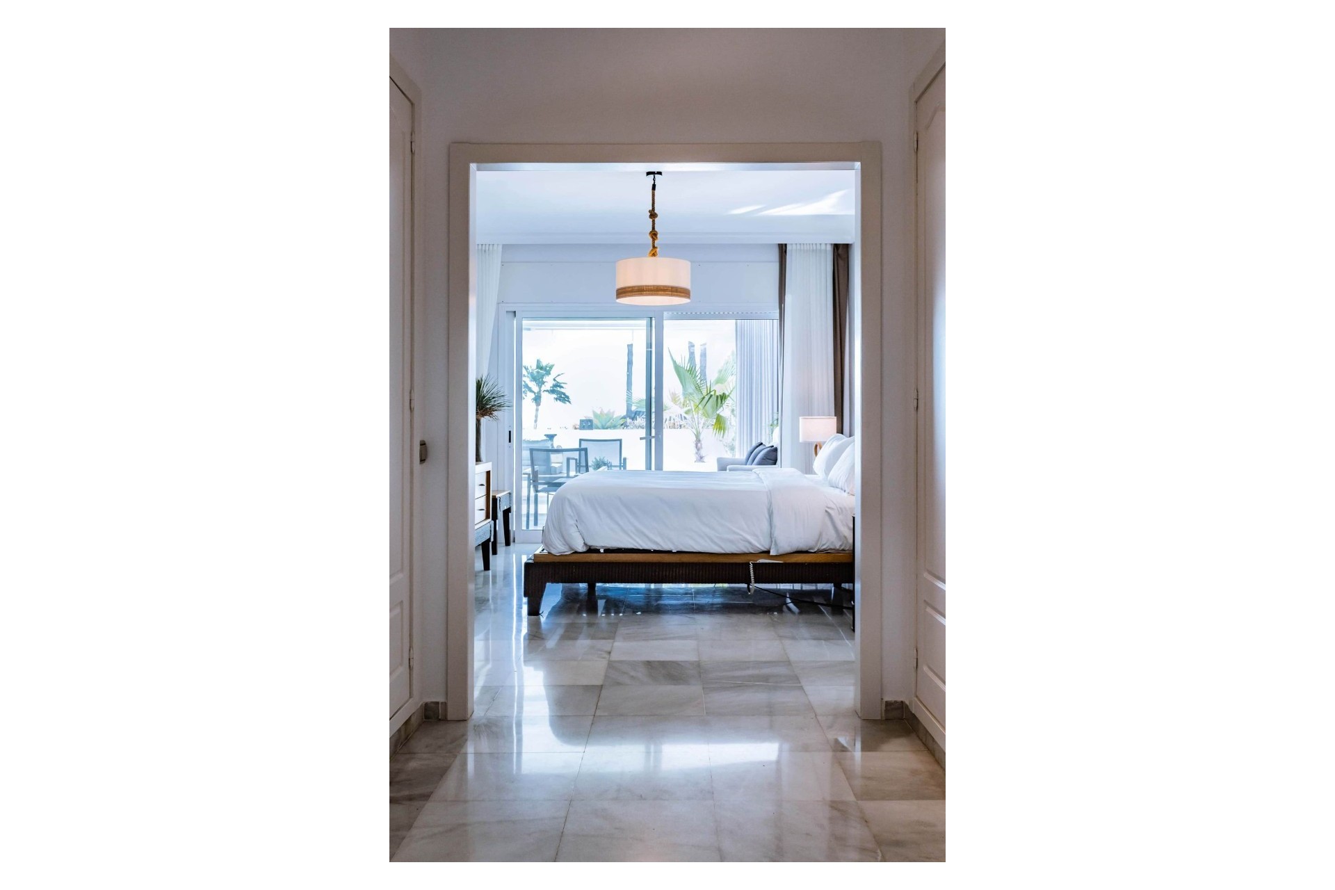 Reventa - Piso -
Marbella - Los Monteros