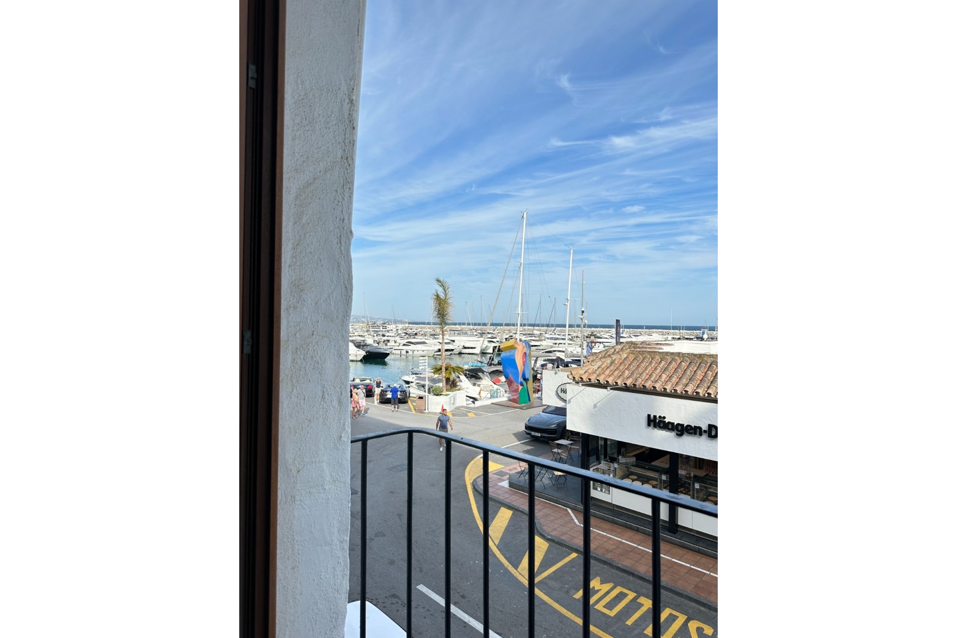 Reventa - Piso -
Marbella - Puerto Banús