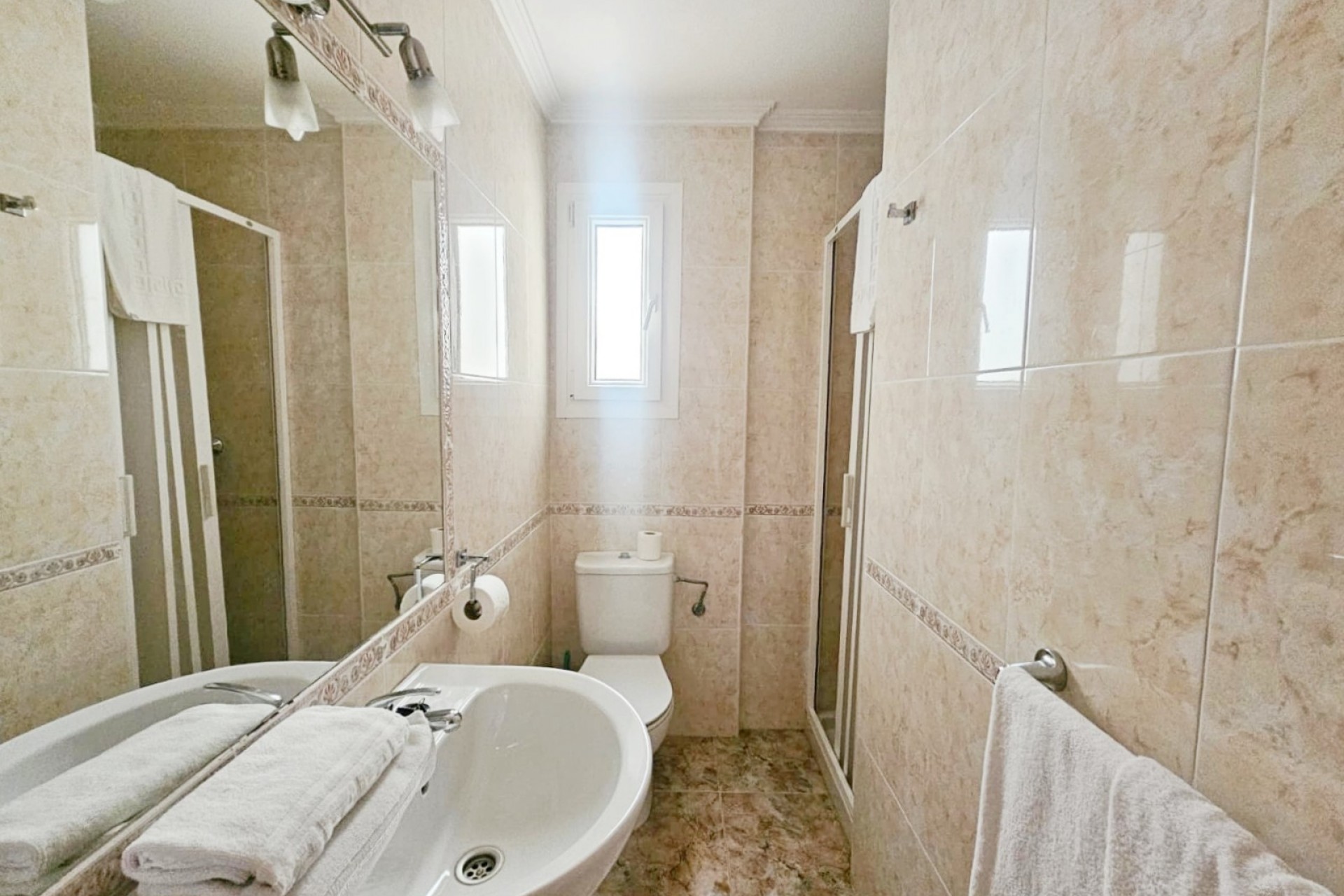 Reventa - Piso -
Orihuela Costa - Aguamarina