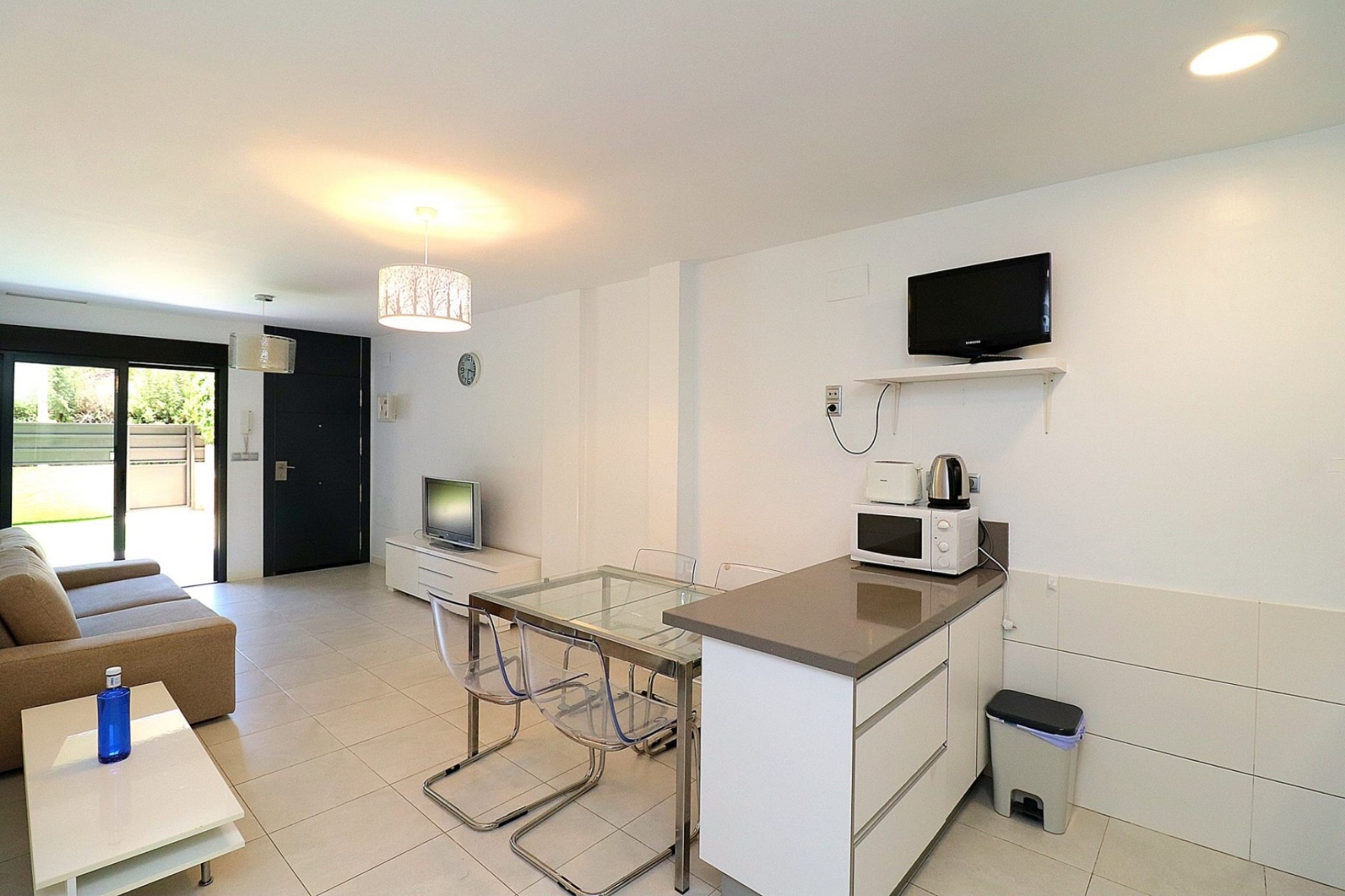 Reventa - Piso -
Orihuela Costa - Campoamor