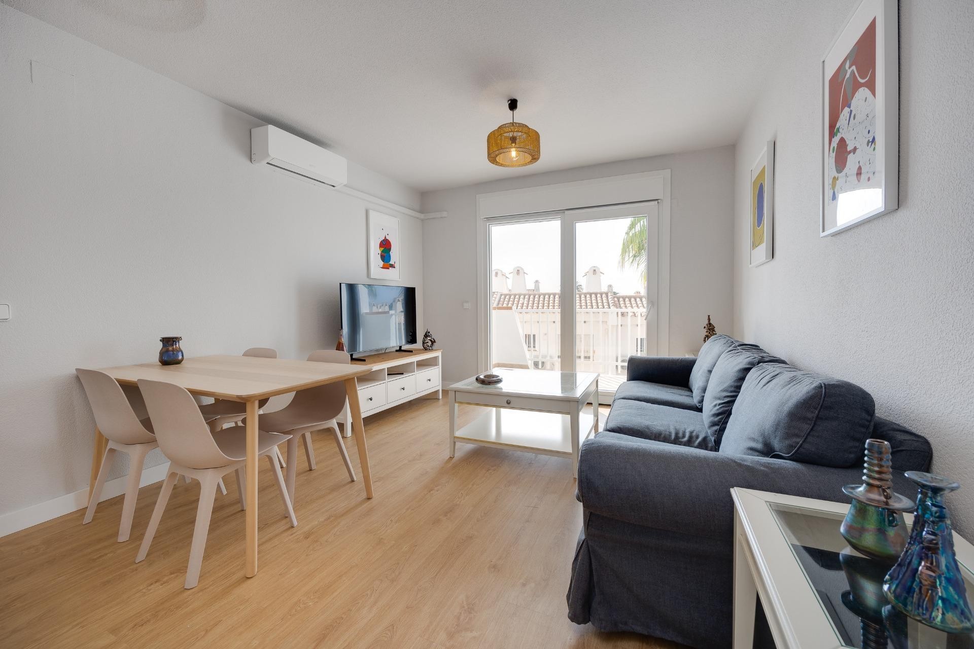 Reventa - Piso -
Orihuela Costa - Campoamor