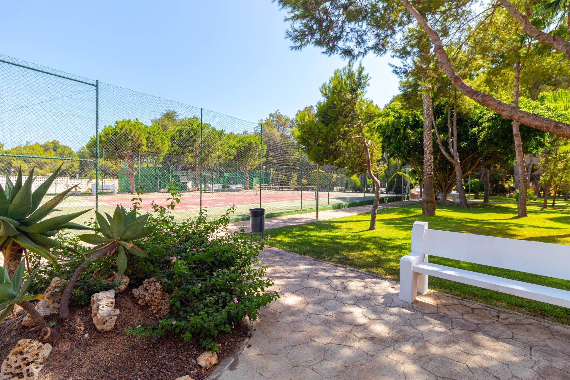 Reventa - Piso -
Orihuela Costa - Campoamor