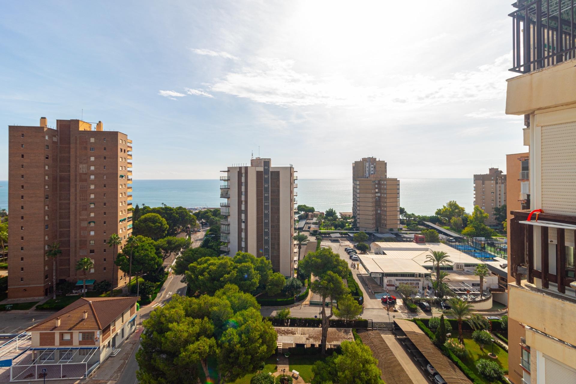 Reventa - Piso -
Orihuela Costa - Campoamor