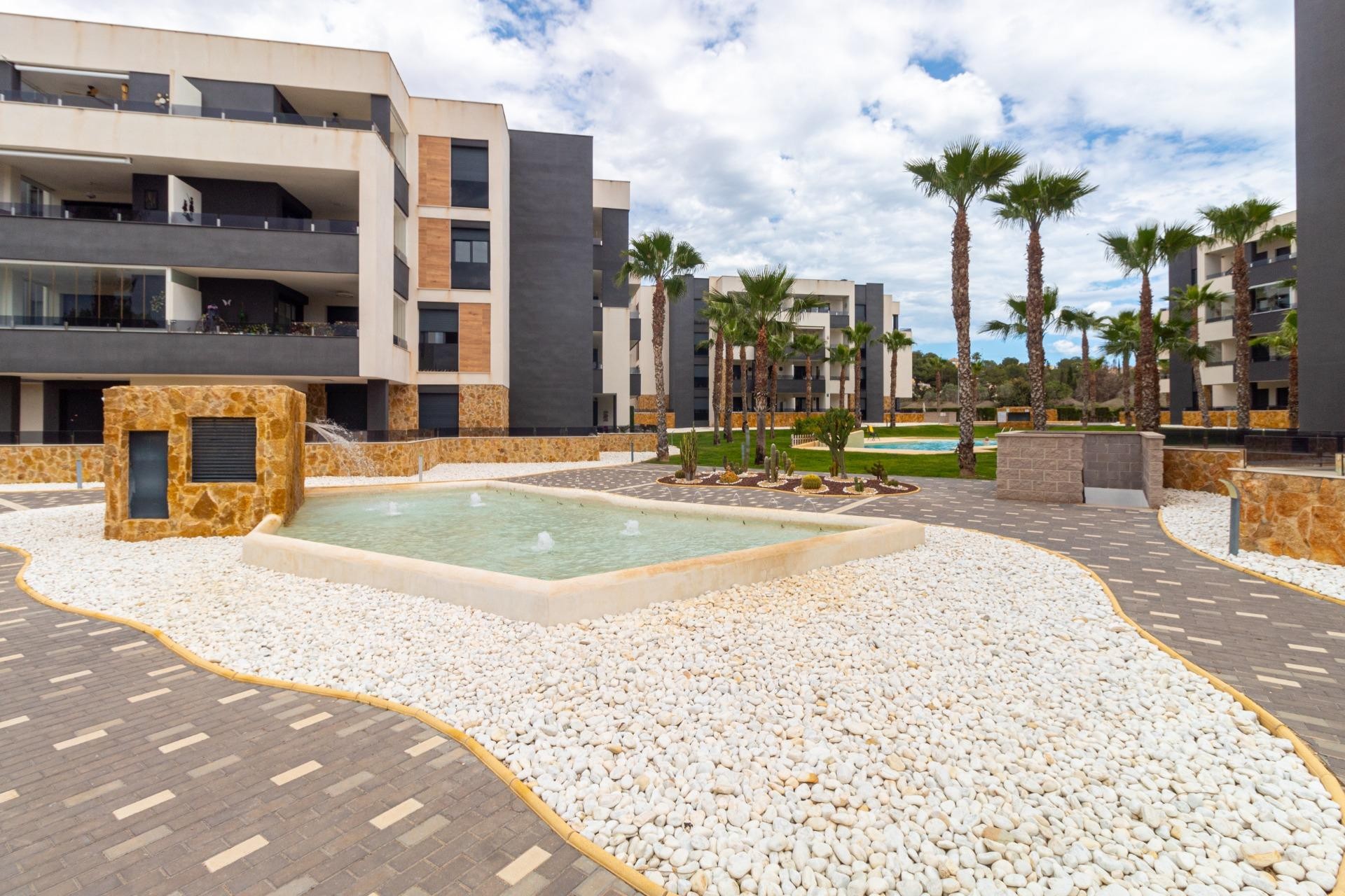 Reventa - Piso -
Orihuela Costa - La Florida